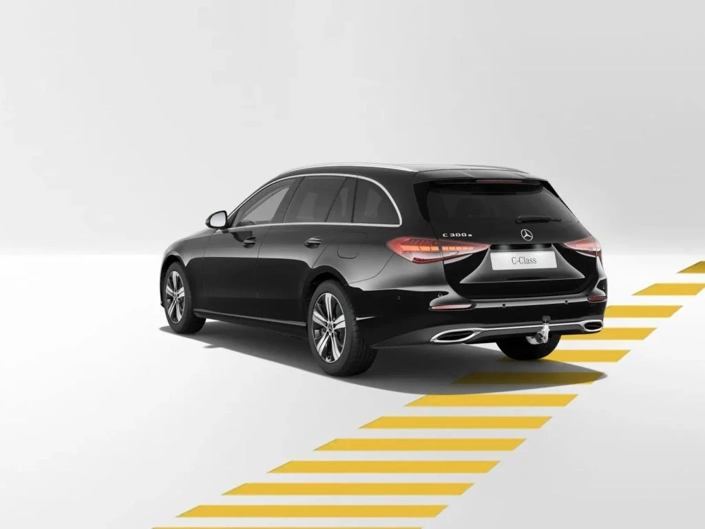 Mercedes-Benz-C-Klasse 300 e-image-4