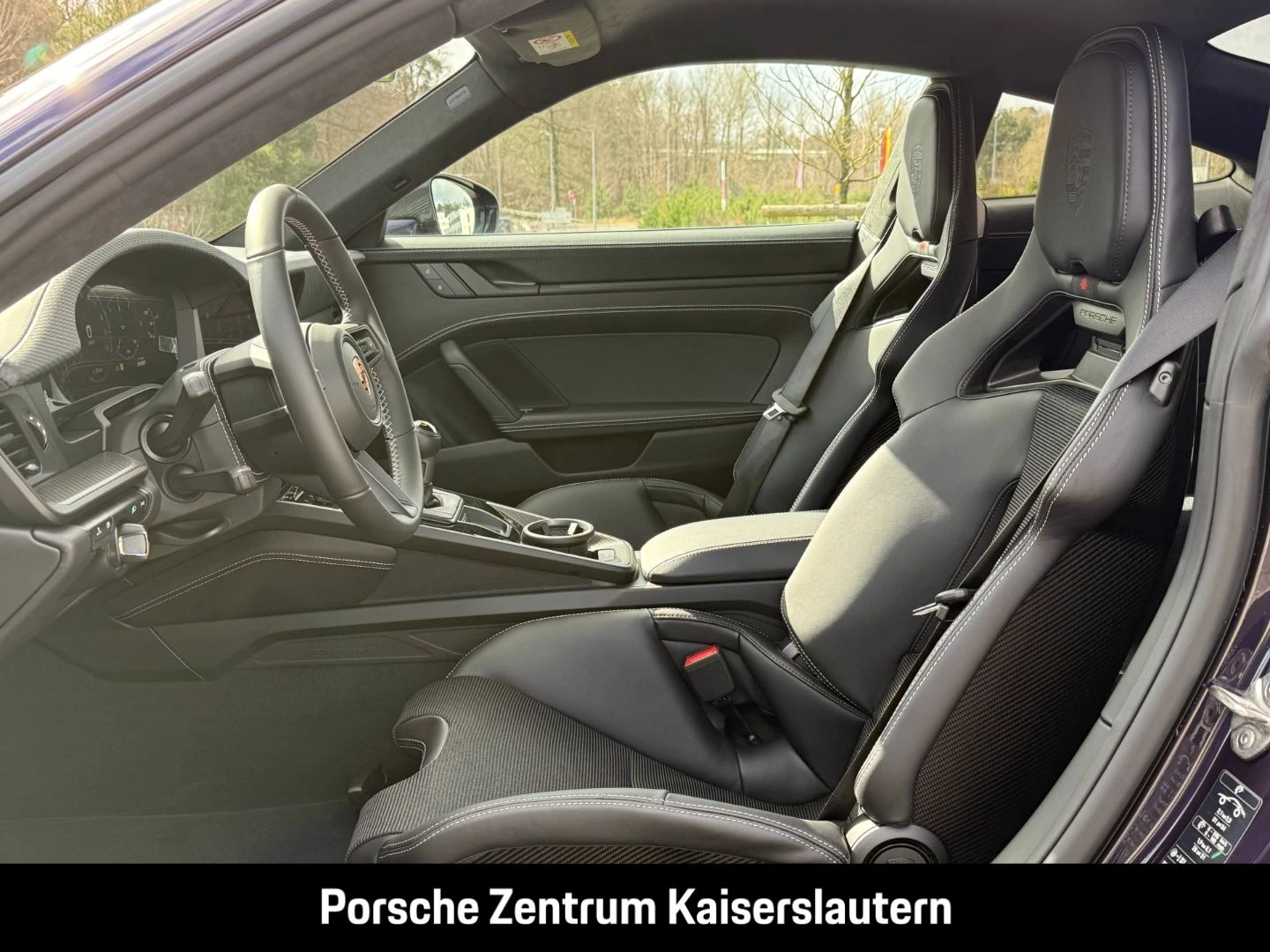 Porsche 911 992 GT3 mit Touring-Paket Liftsystem-VA BOSE gt3 mit touring-paket