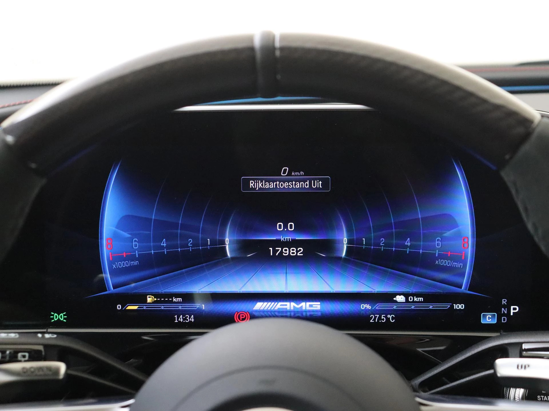 Mercedes-Benz-E-Klasse-image-19