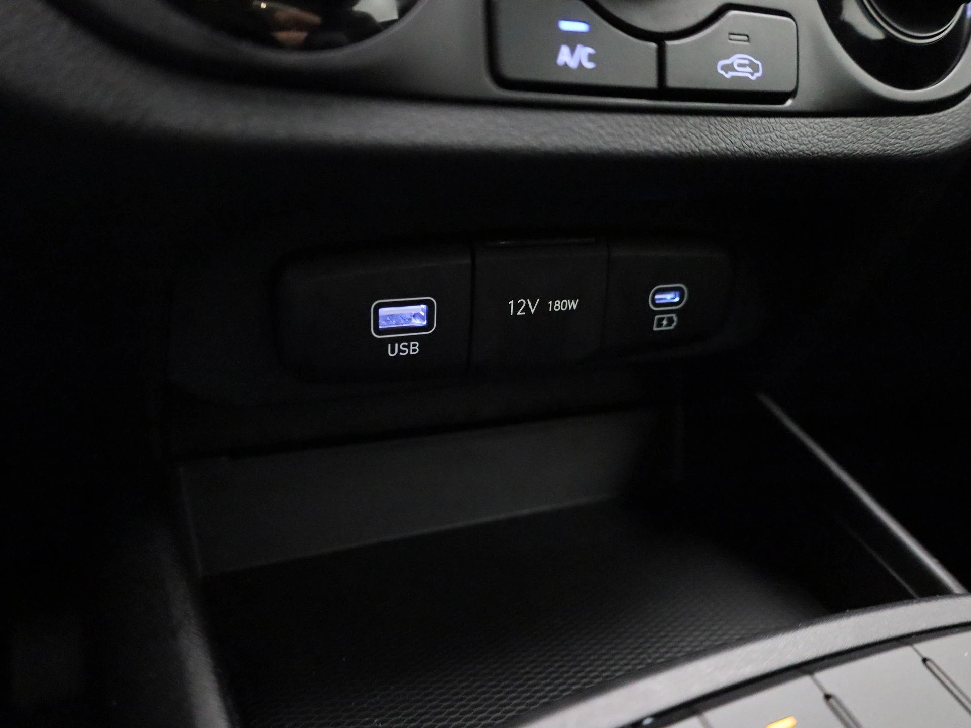 Hyundai-i10-image-19