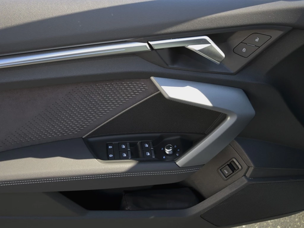 Audi A3 Limousine 30 TFSI S line Inter ACC Kamera GWP