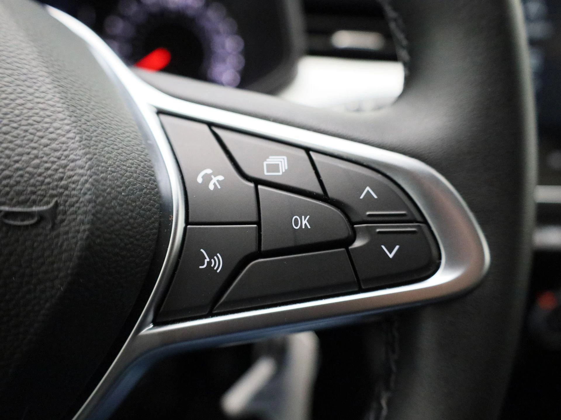 Renault-Clio-image-14