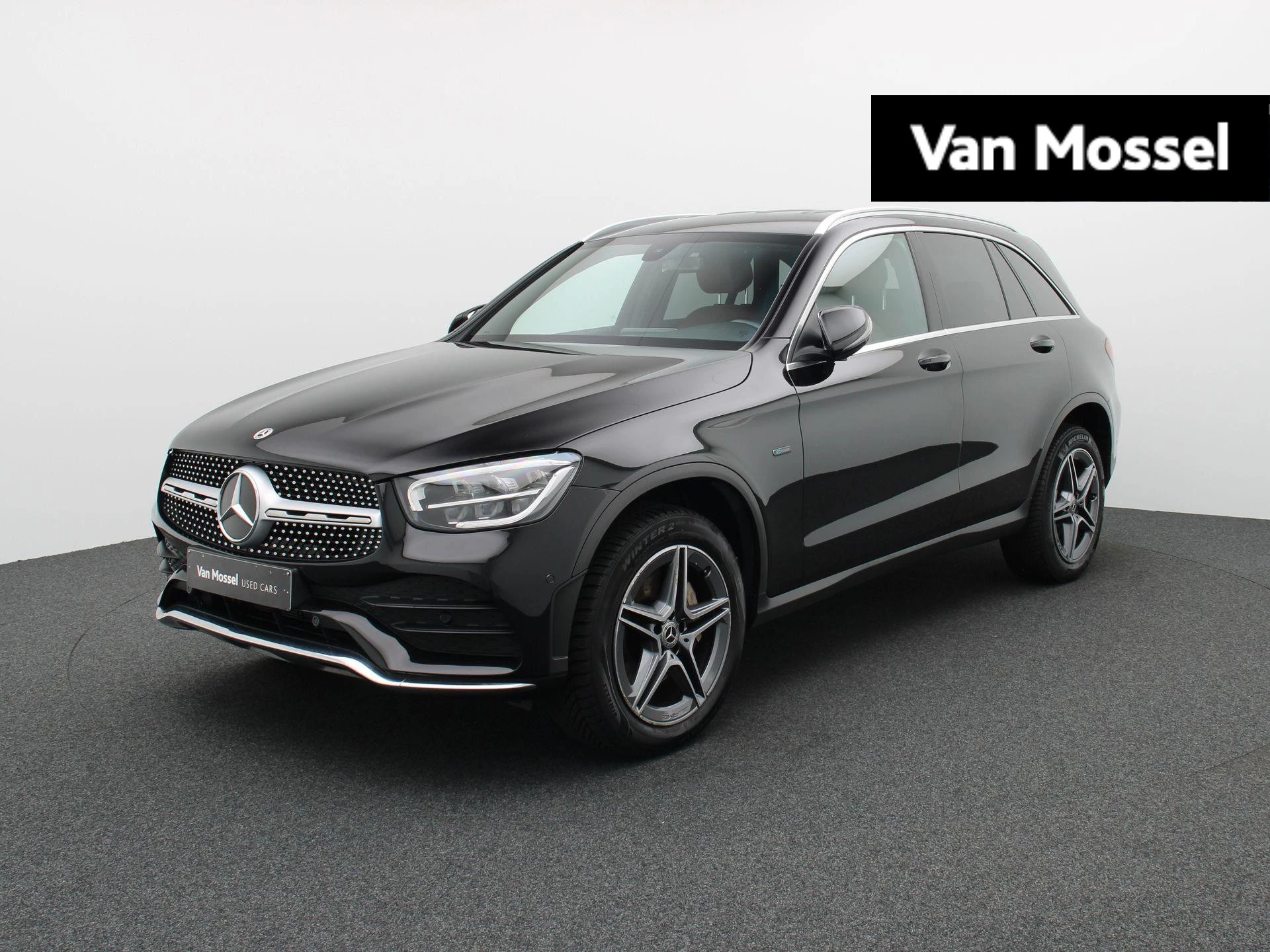 Mercedes-Benz-GLC-image-0