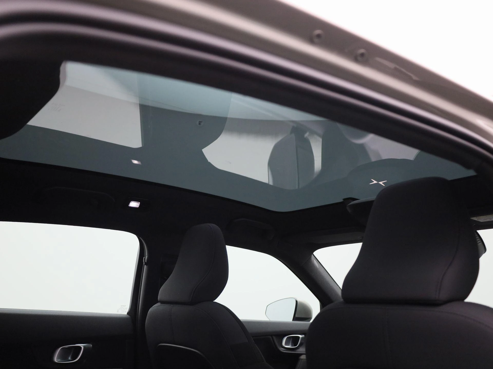Polestar-2-image-38