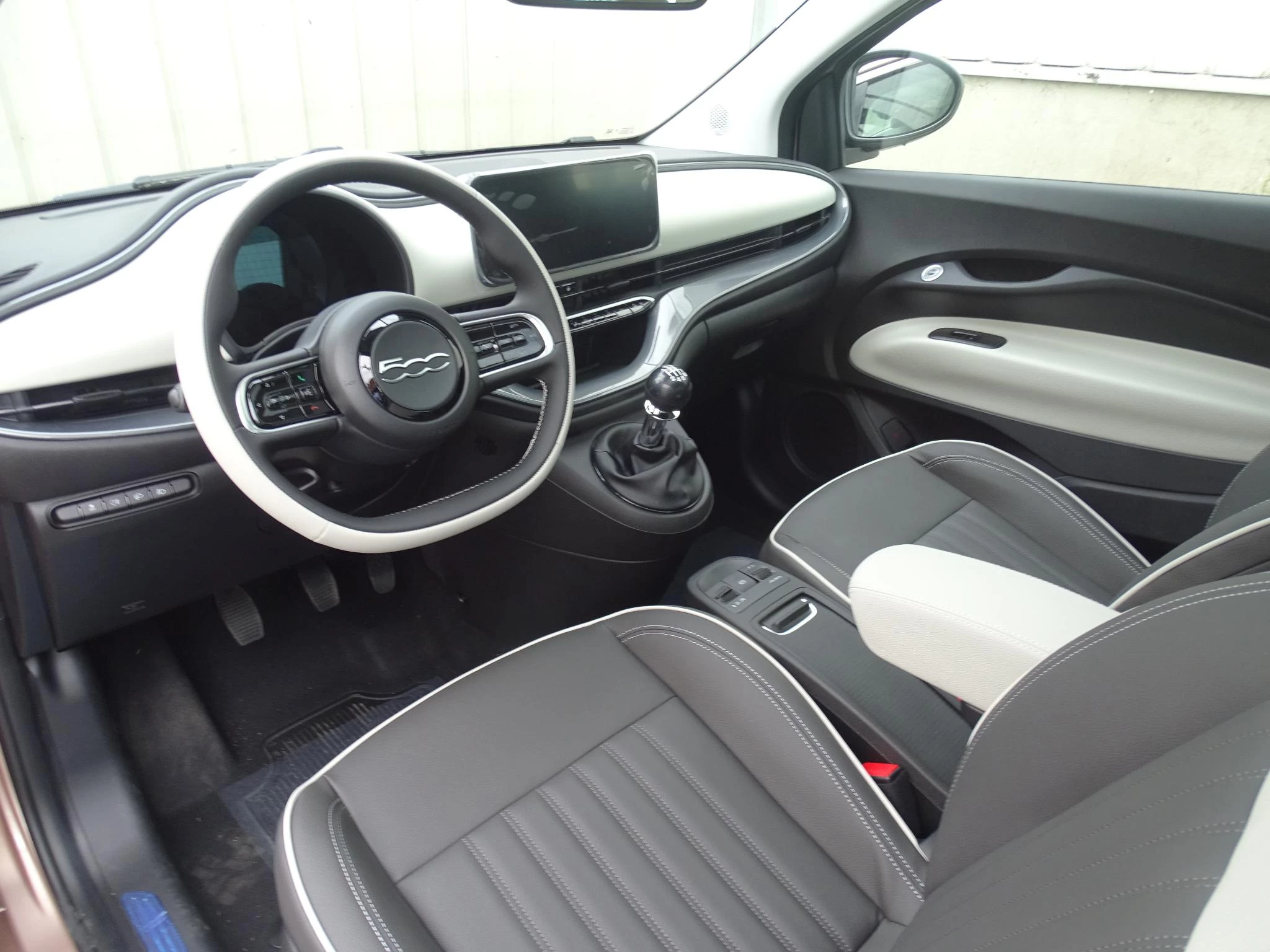 Fiat 500 1.0 Hybrid LA PRIMA