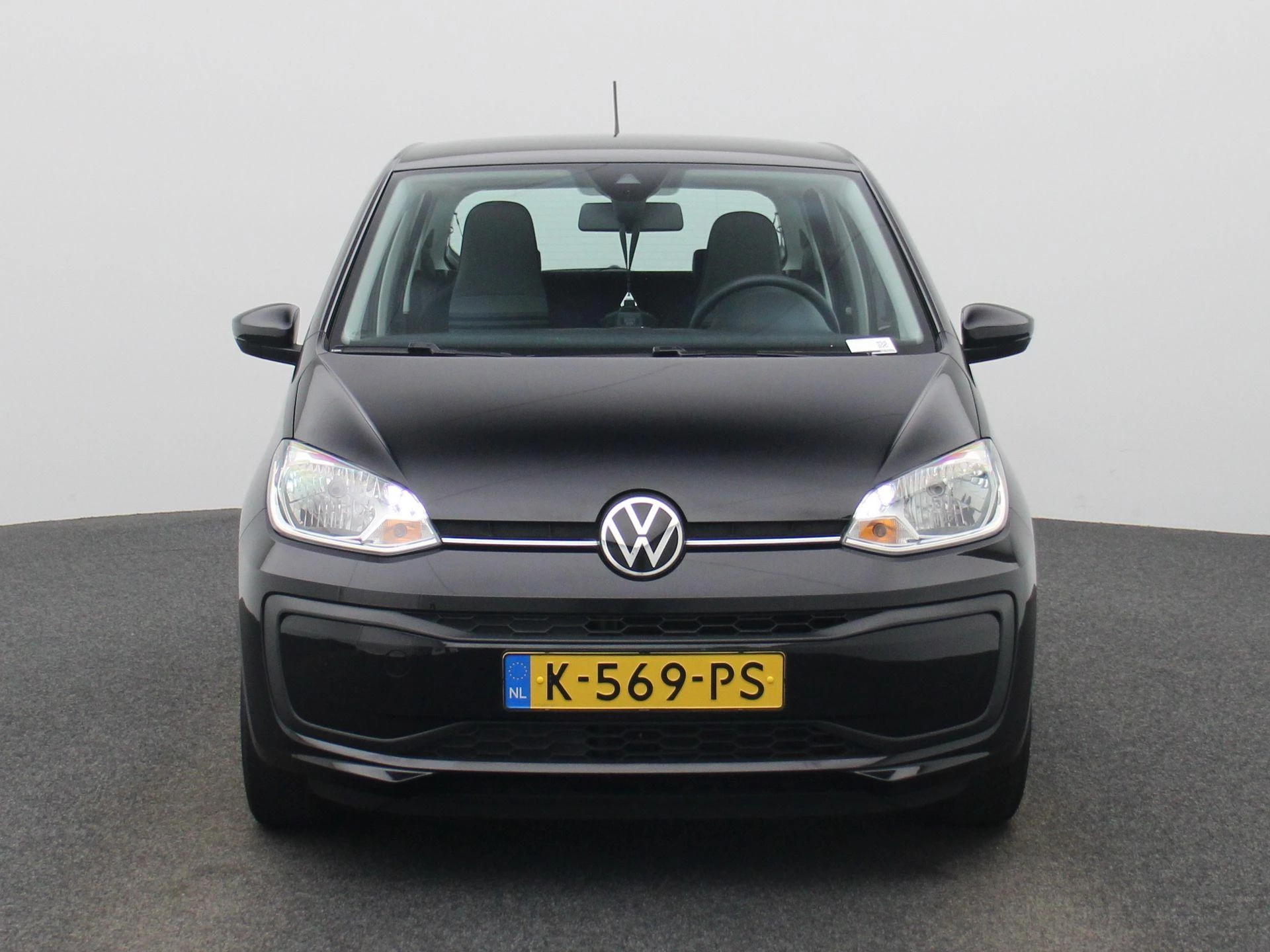 Volkswagen-up!-image-2
