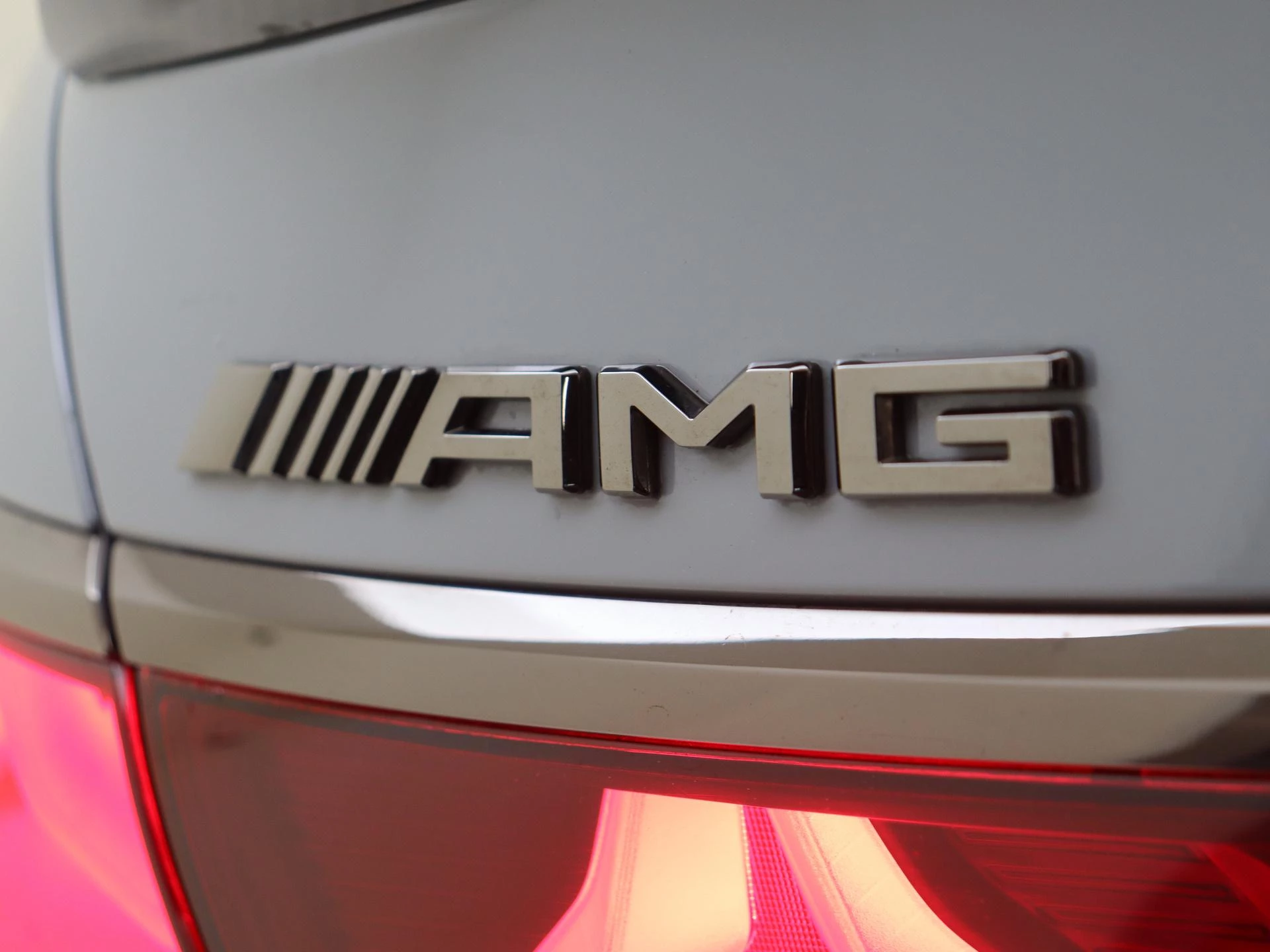 Mercedes-Benz-E-Klasse-image-41