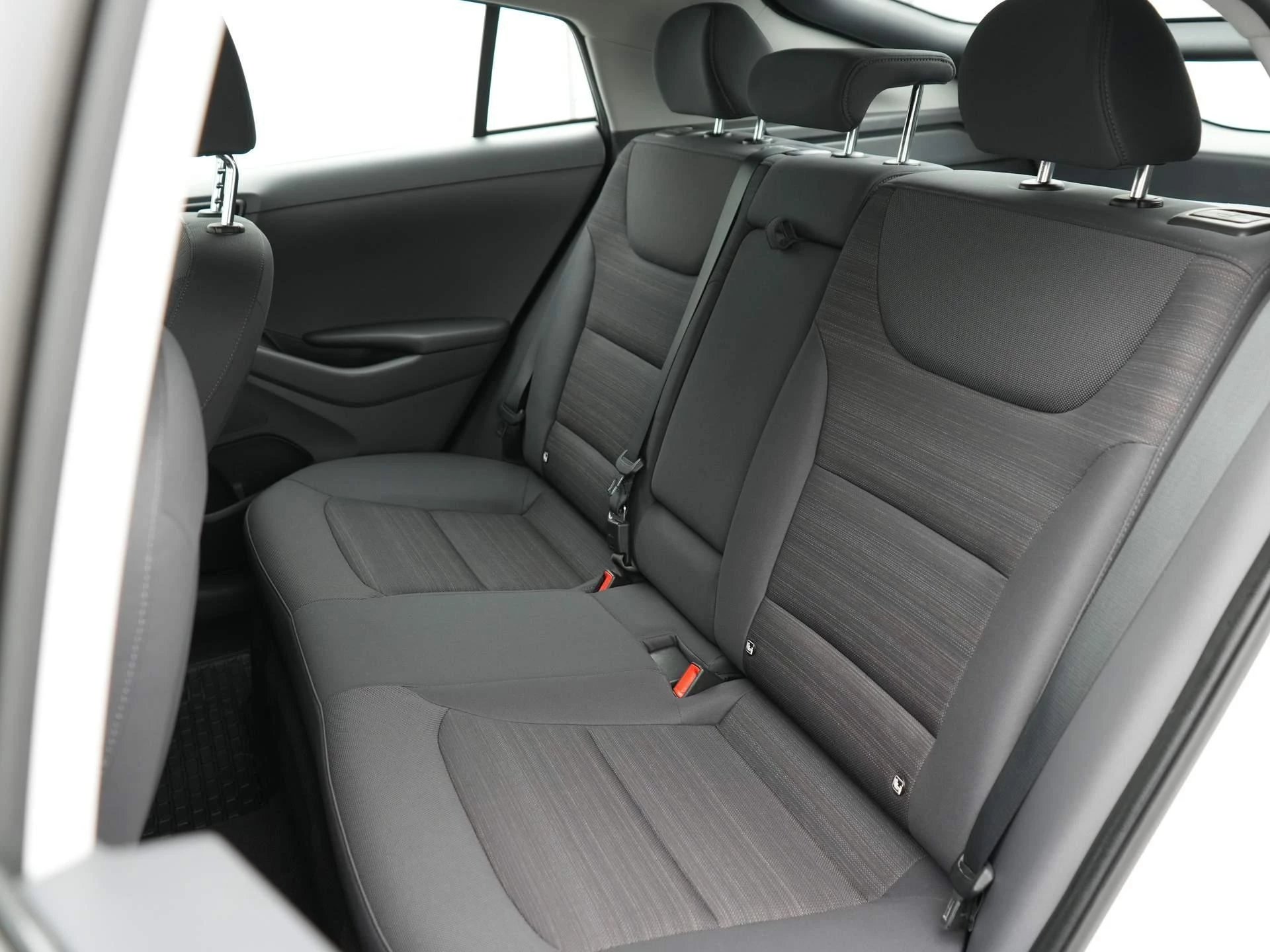 Hyundai IONIQ 1.6 GDi Comfort