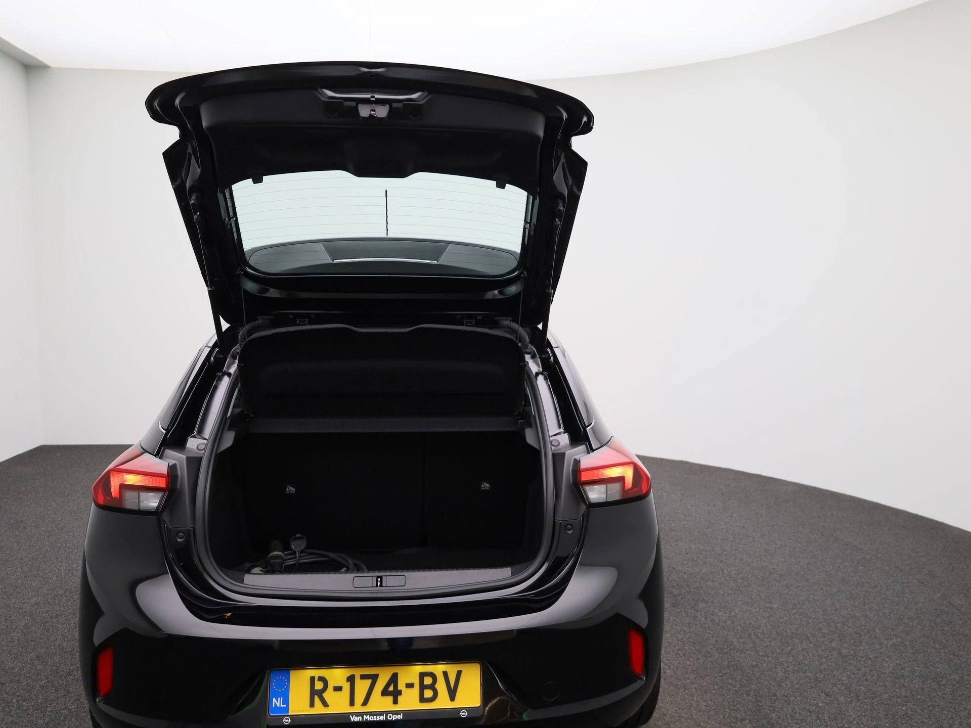 Opel-Corsa-e-image-10