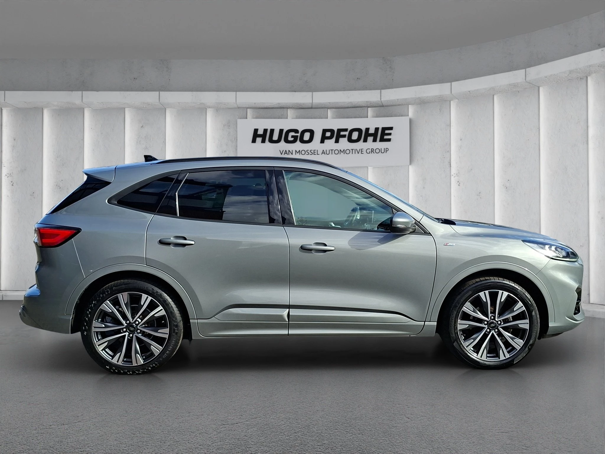 Ford Kuga ST-Line X 2.0 EB 4x4 Aut. | LED | Standh. | AHK | Pano | RFK | SHZ | LMF