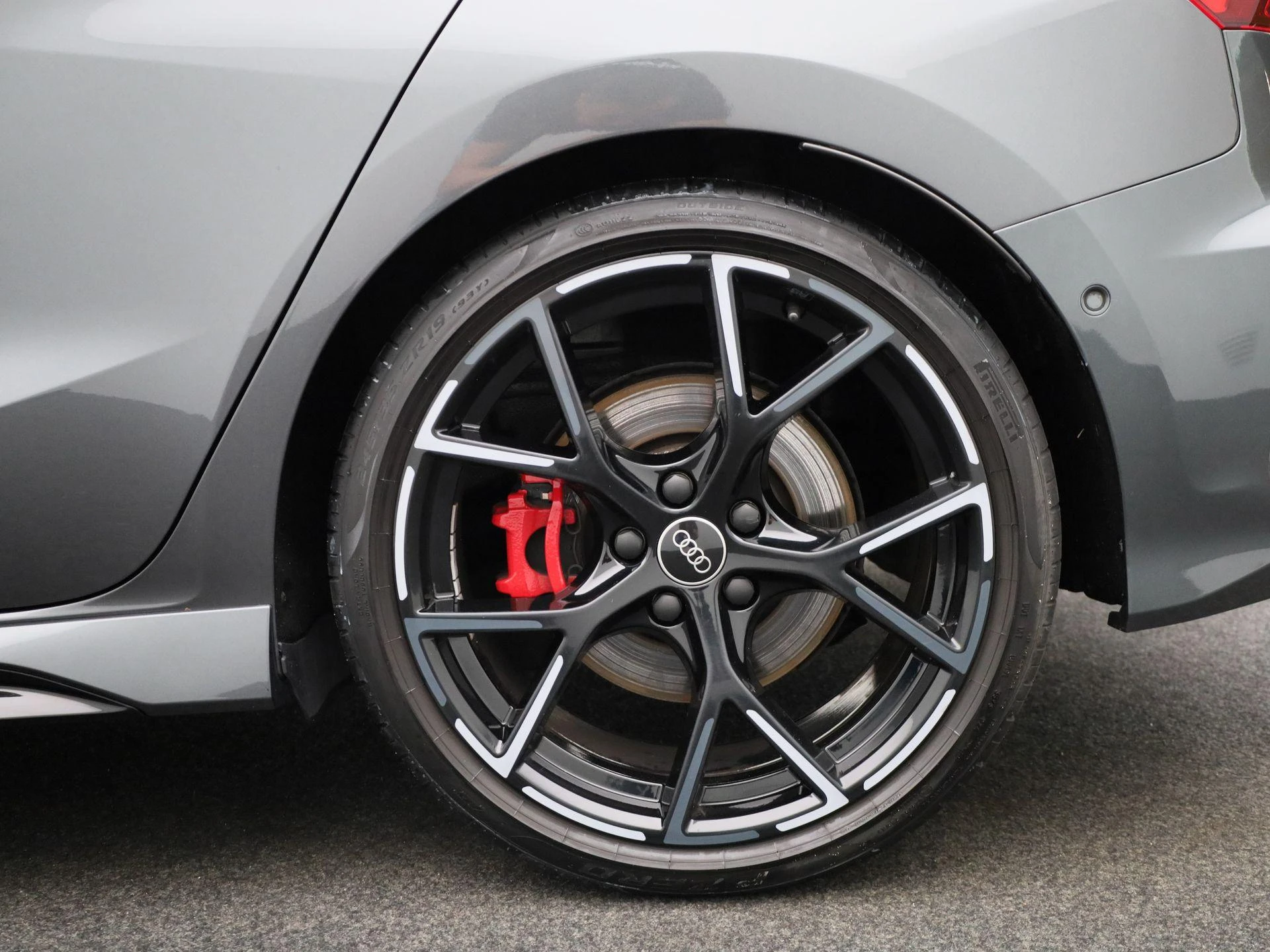 Audi-RS3-image-12