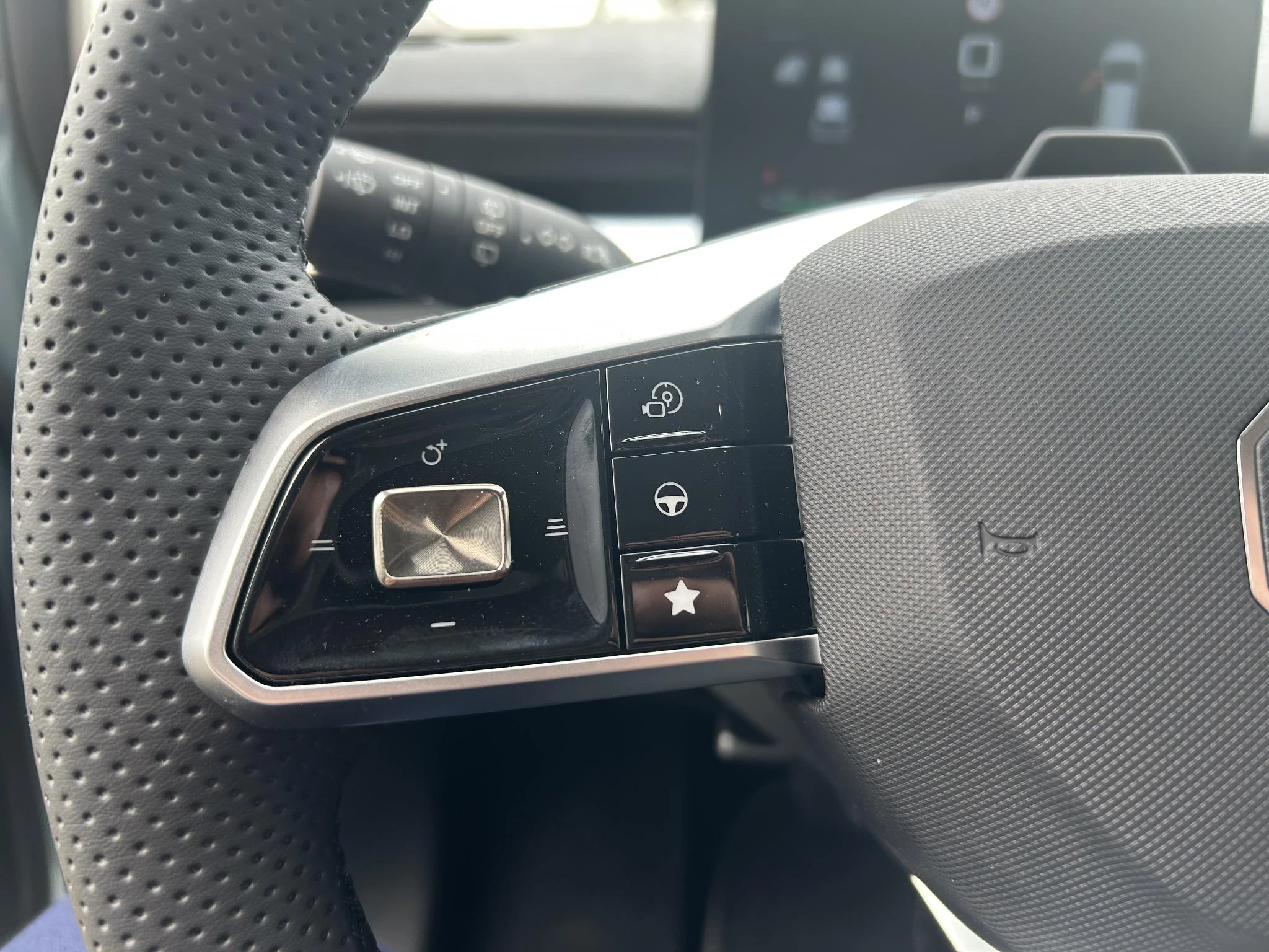 MG-MG4 EV Urban-image-10