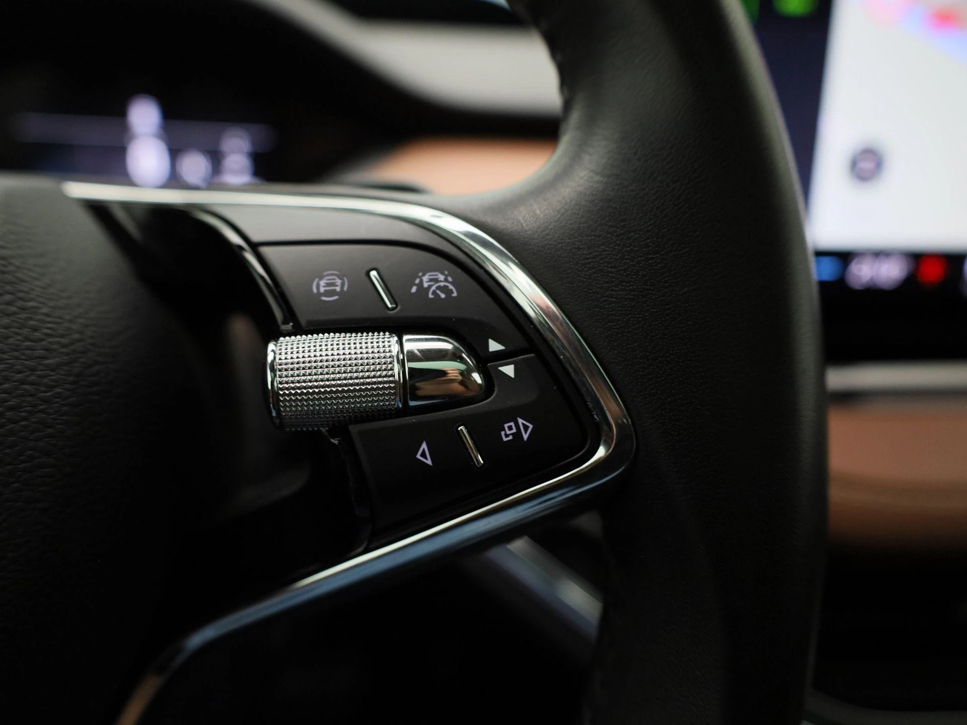Škoda-Enyaq iV-image-18