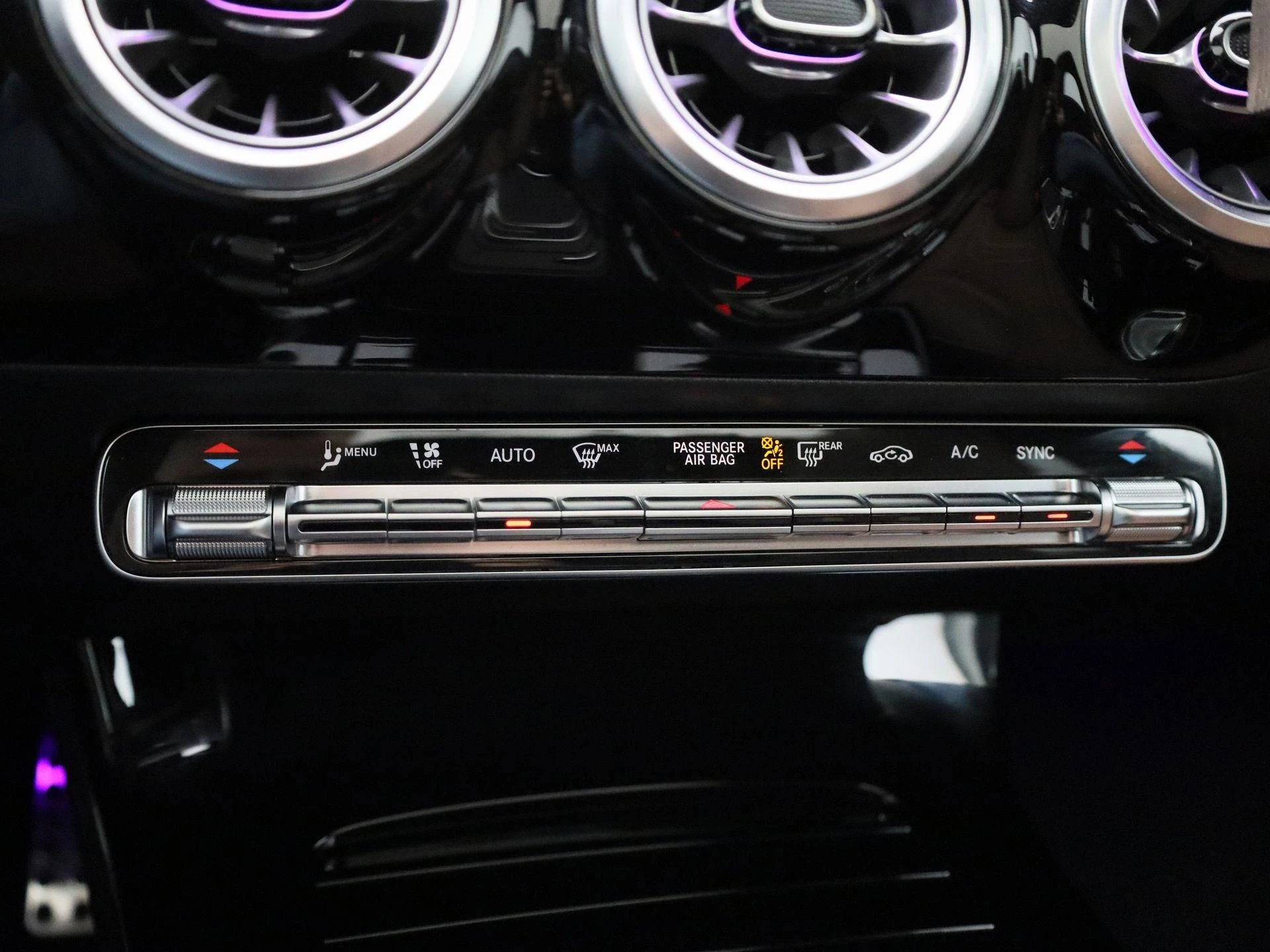 Mercedes-Benz CLA 180 Star Edition AMG Line