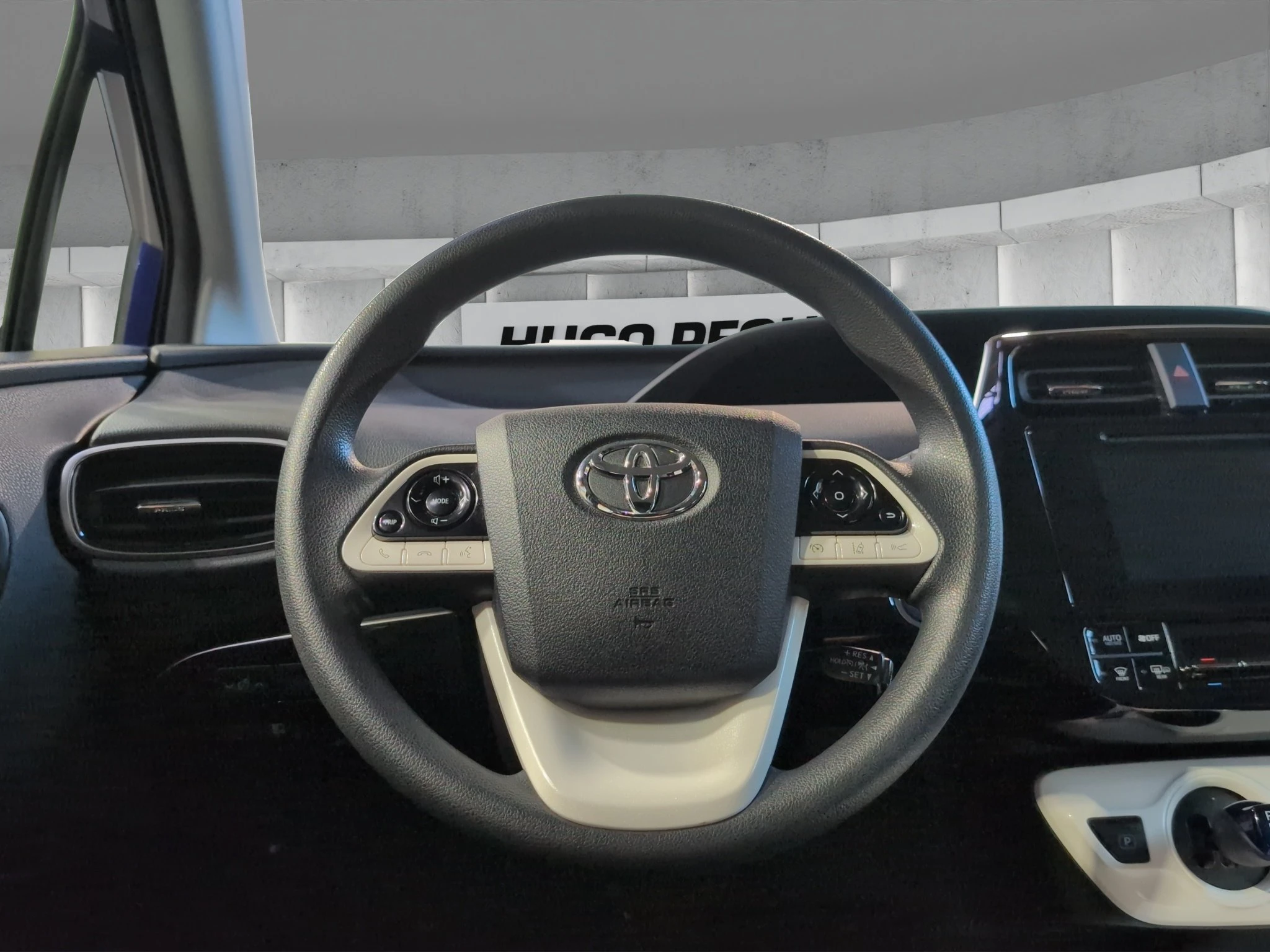 Toyota-Prius-image-12