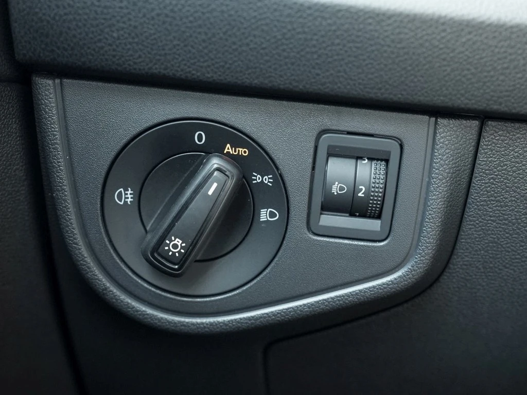 Volkswagen Taigo 1.0 TSI SitzH PDC App-Connect