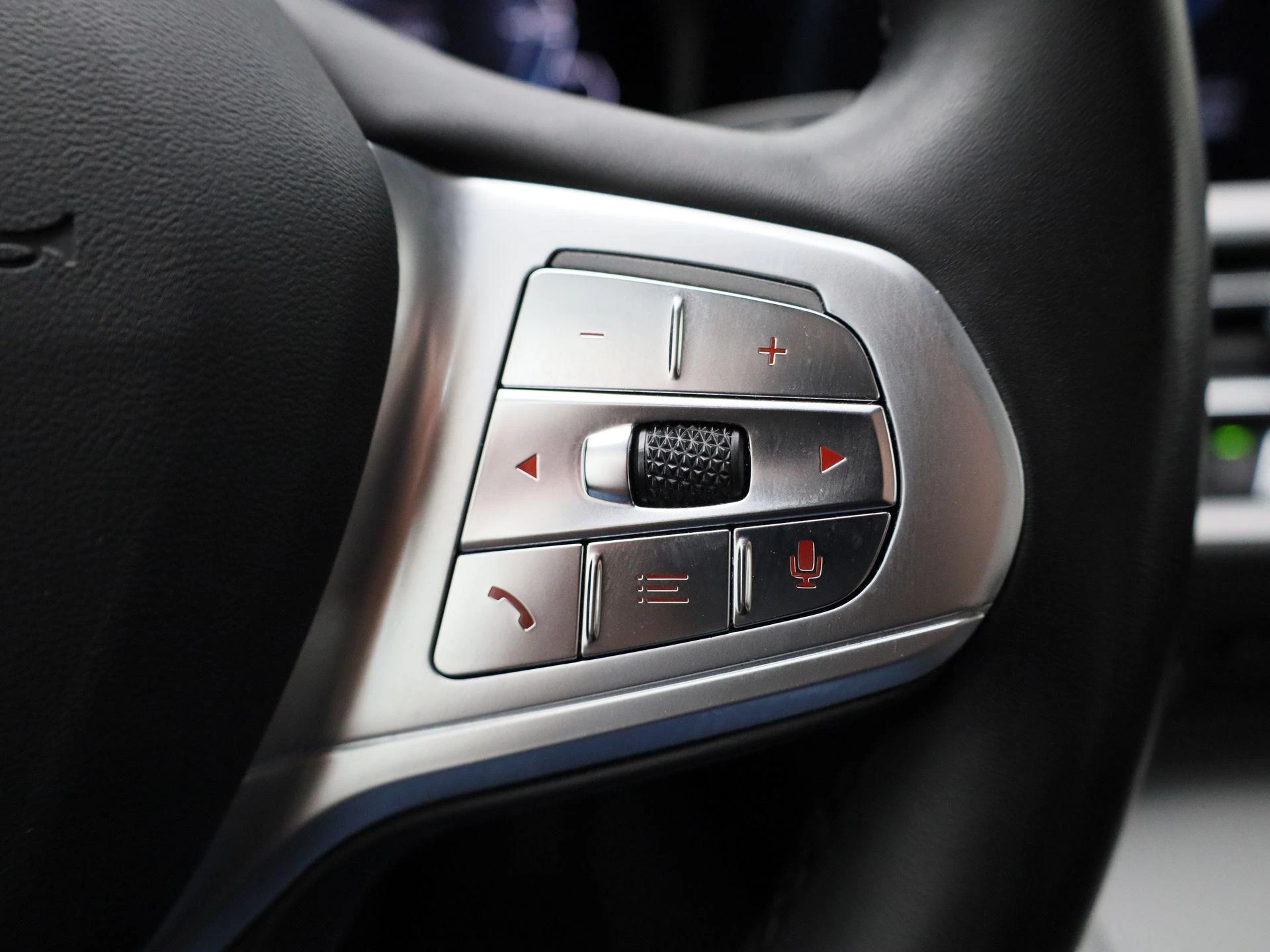 BMW-3 Serie-image-18