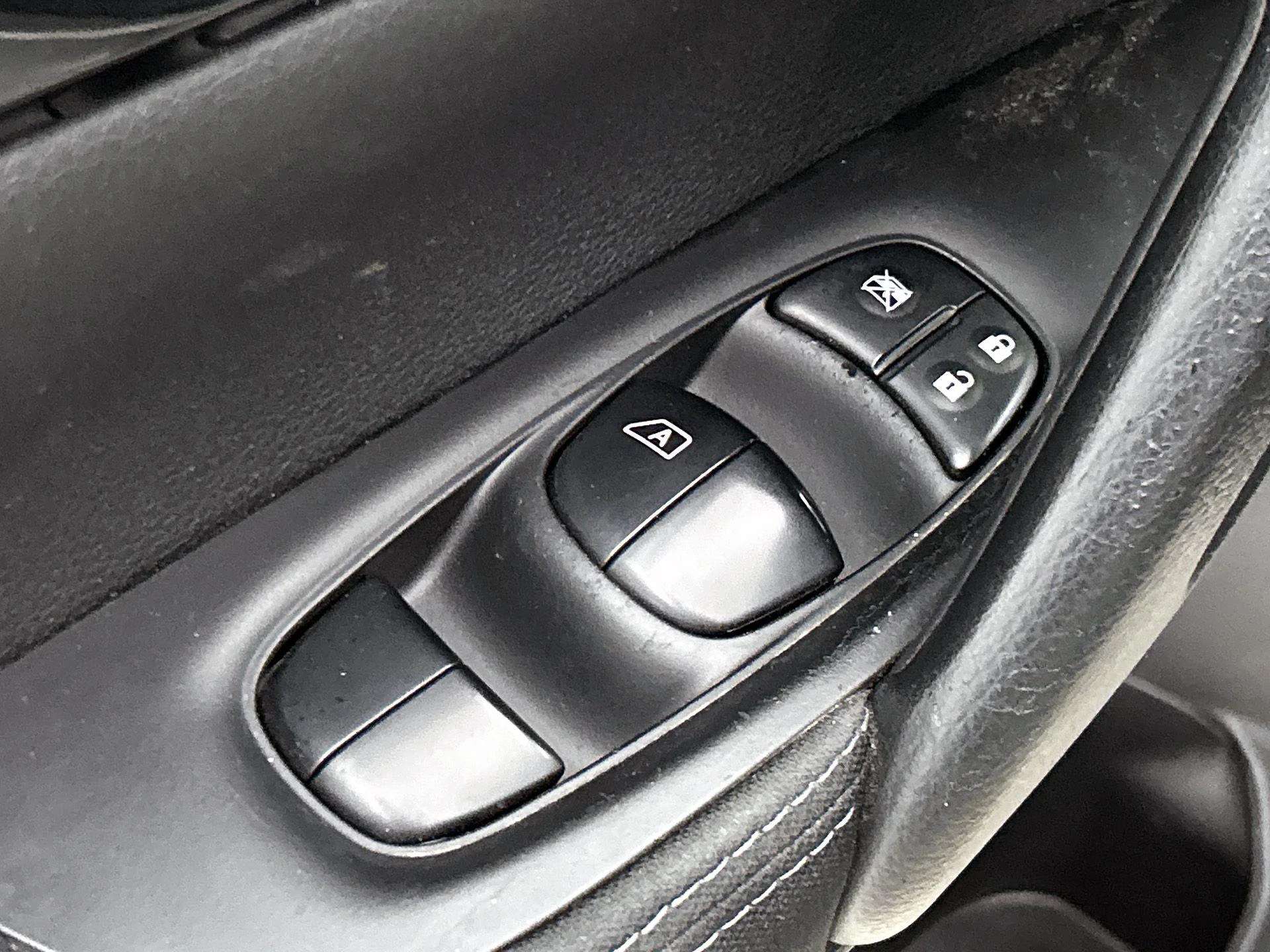 Nissan-QASHQAI-image-29