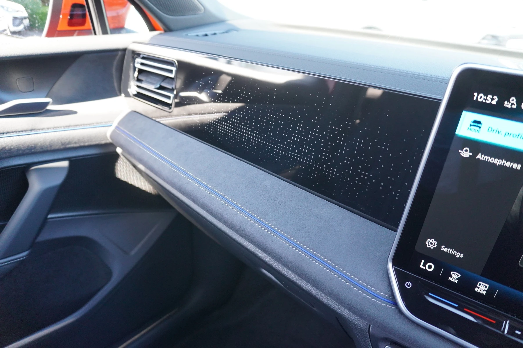 Volkswagen-Tiguan-image-14