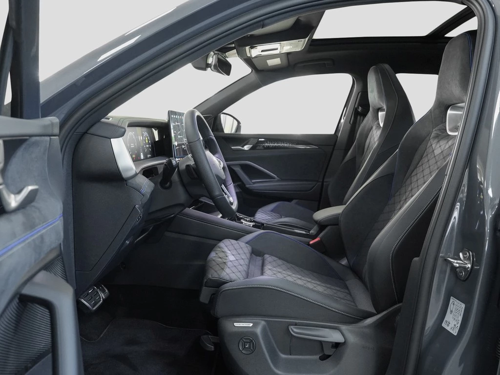 Volkswagen Tayron R-Line 4M NaviMax Pano AHK StHz BlackSt