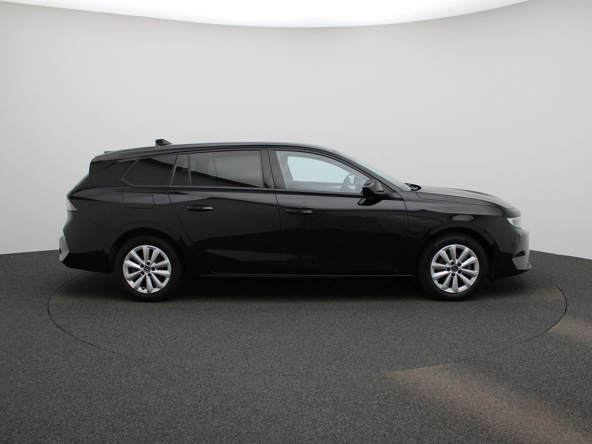 Opel-Astra-image-5