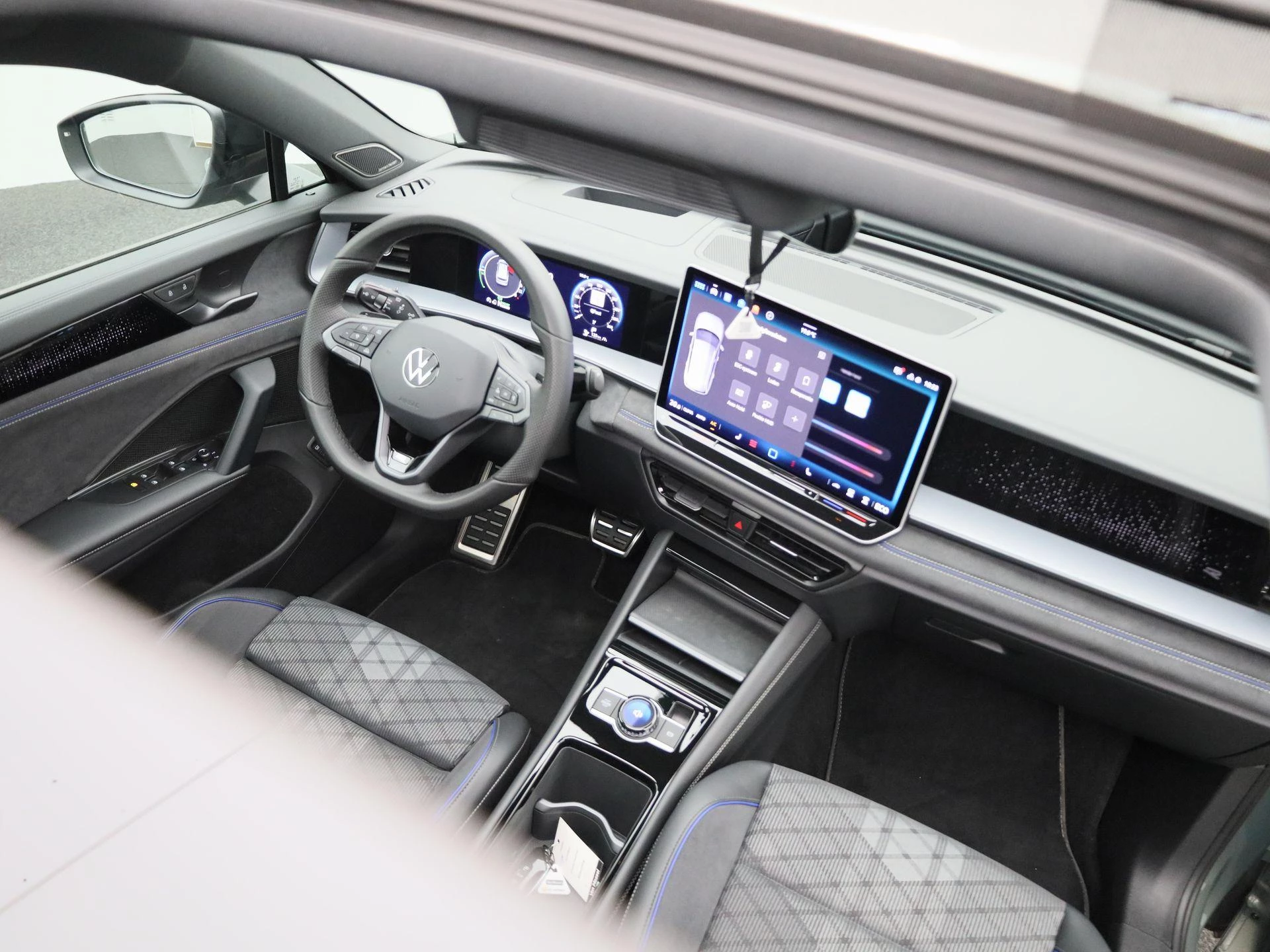 Volkswagen-Tayron-image-43