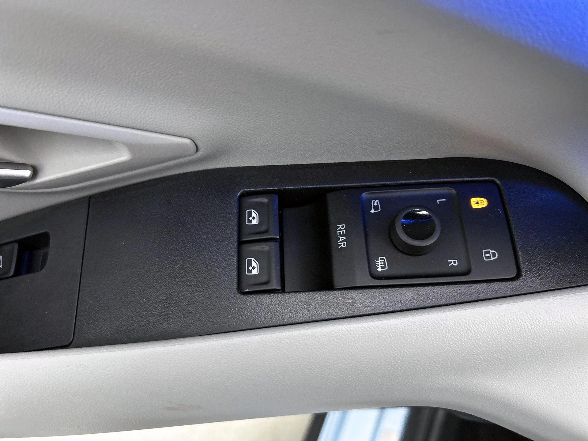 Ford Explorer Premium Extended Range RWD 77 kWh
