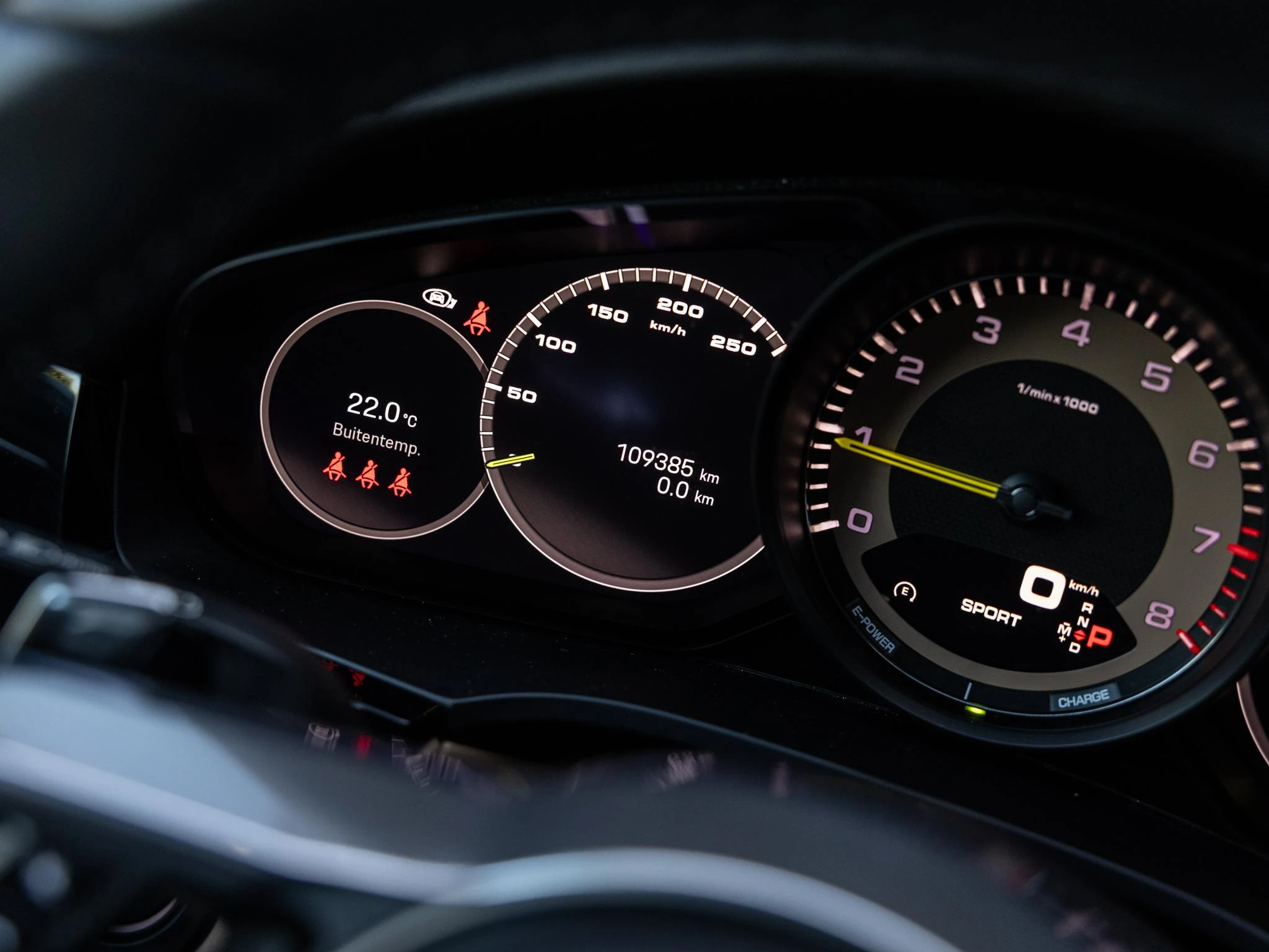Porsche-Cayenne-image-47