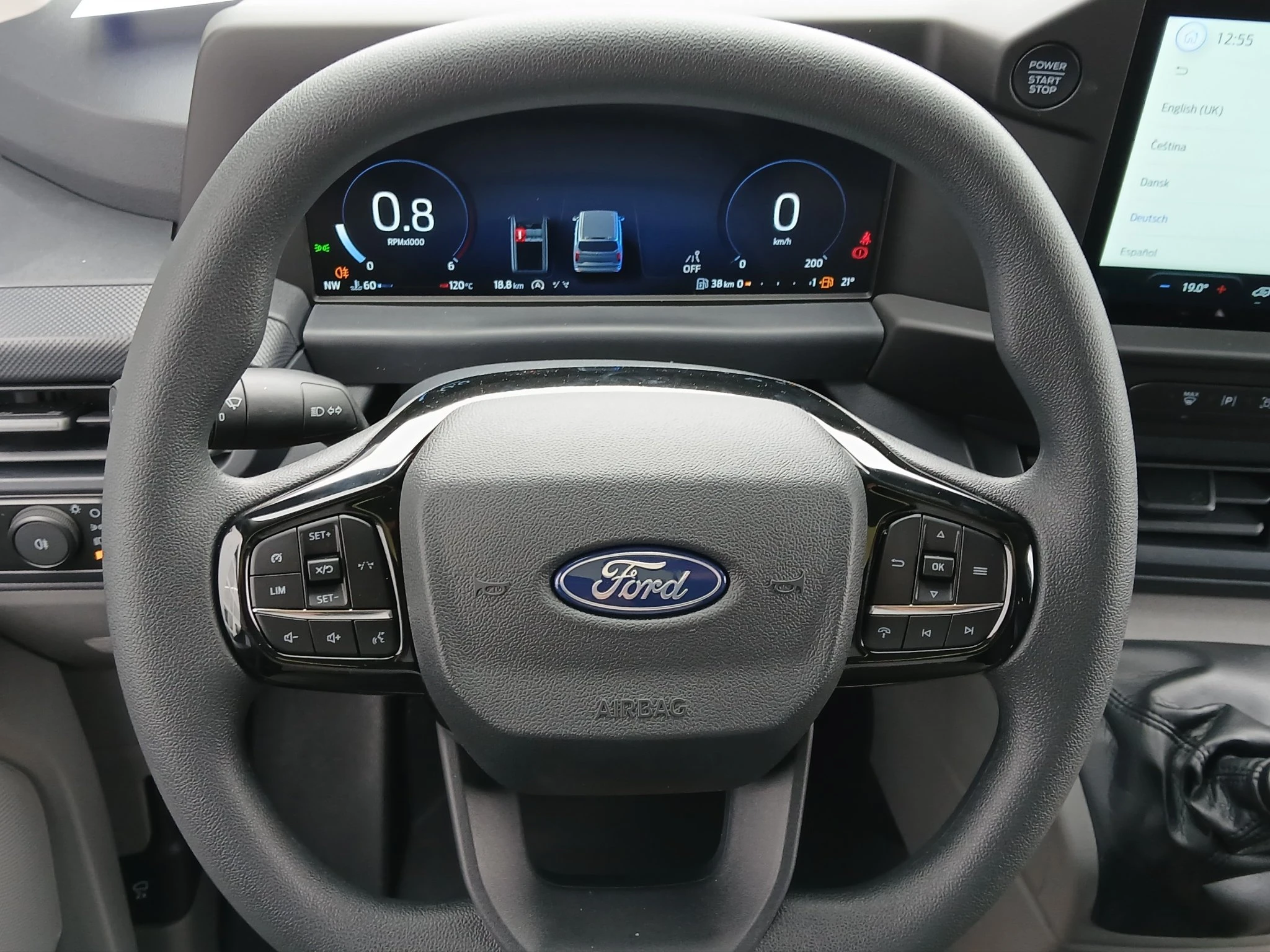 Ford-Transit Custom-image-11