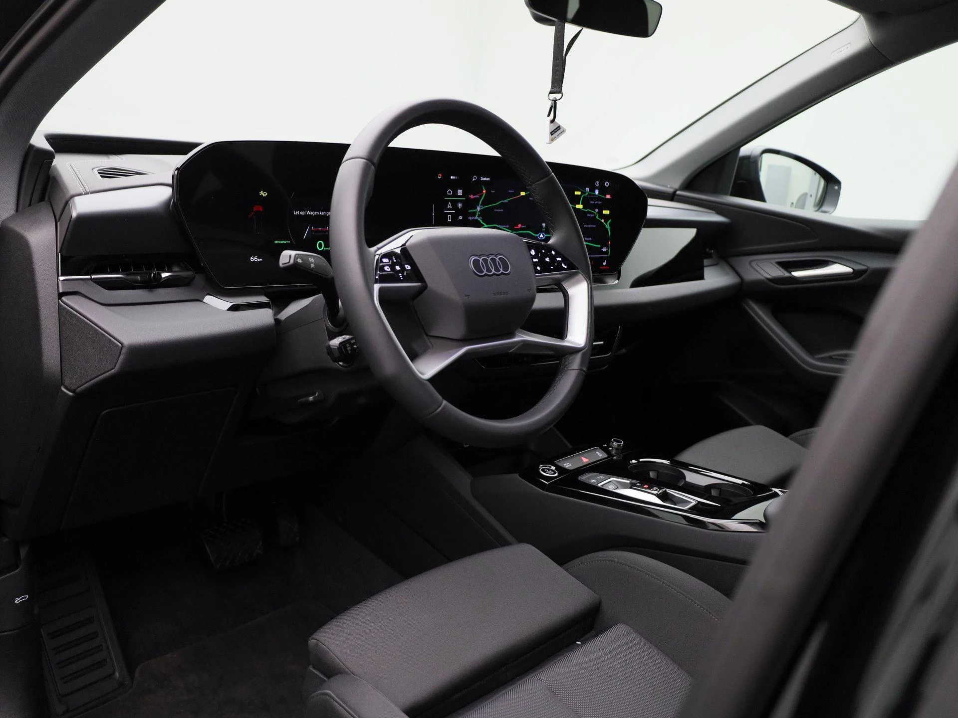 Audi-Q6 e-tron-image-39