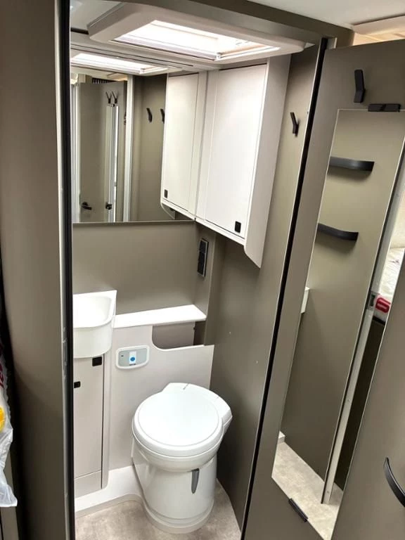 Hymer--image-17