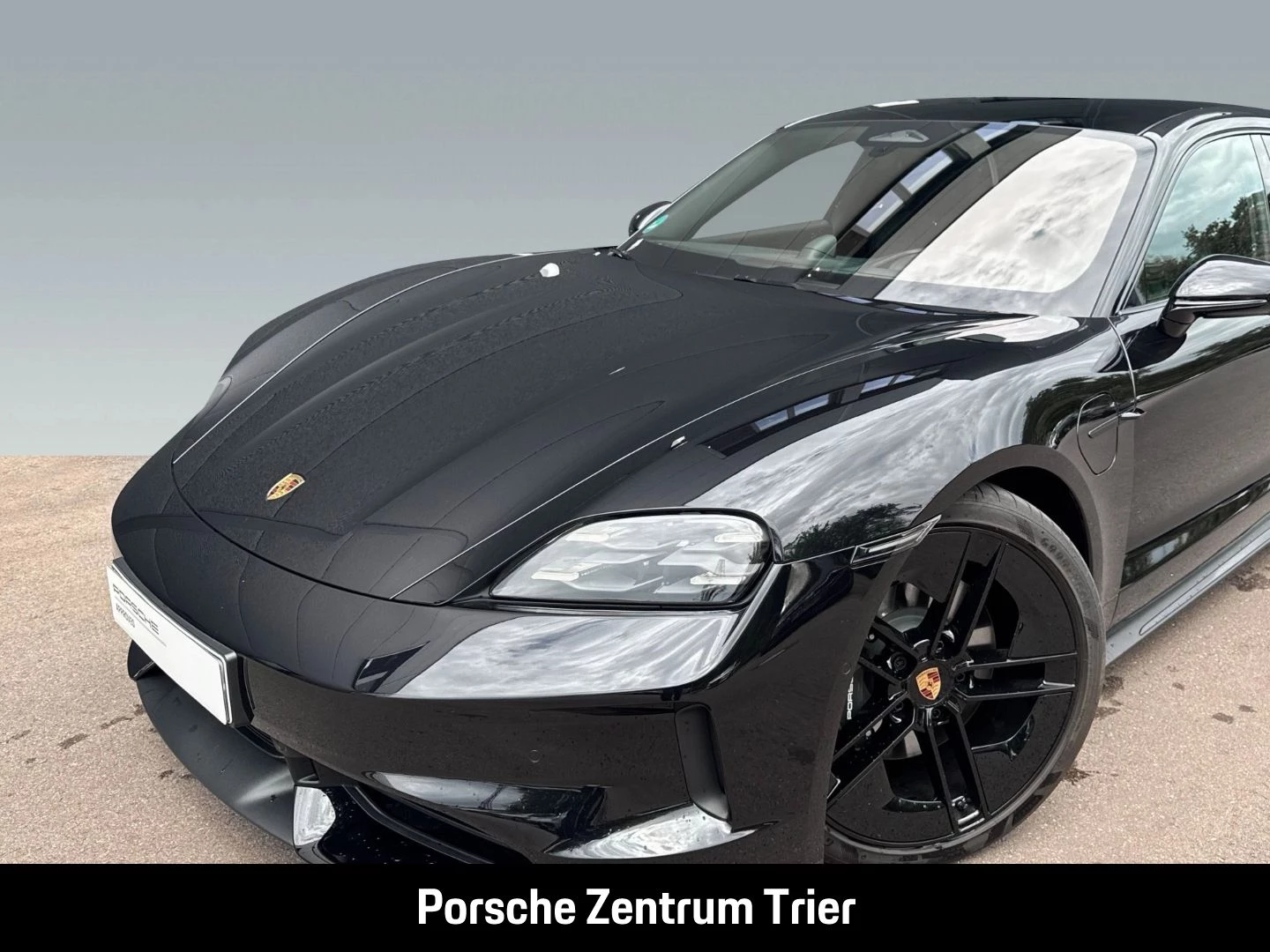 Porsche Taycan Sport Turismo Black Edition HA-Lenkung black edition