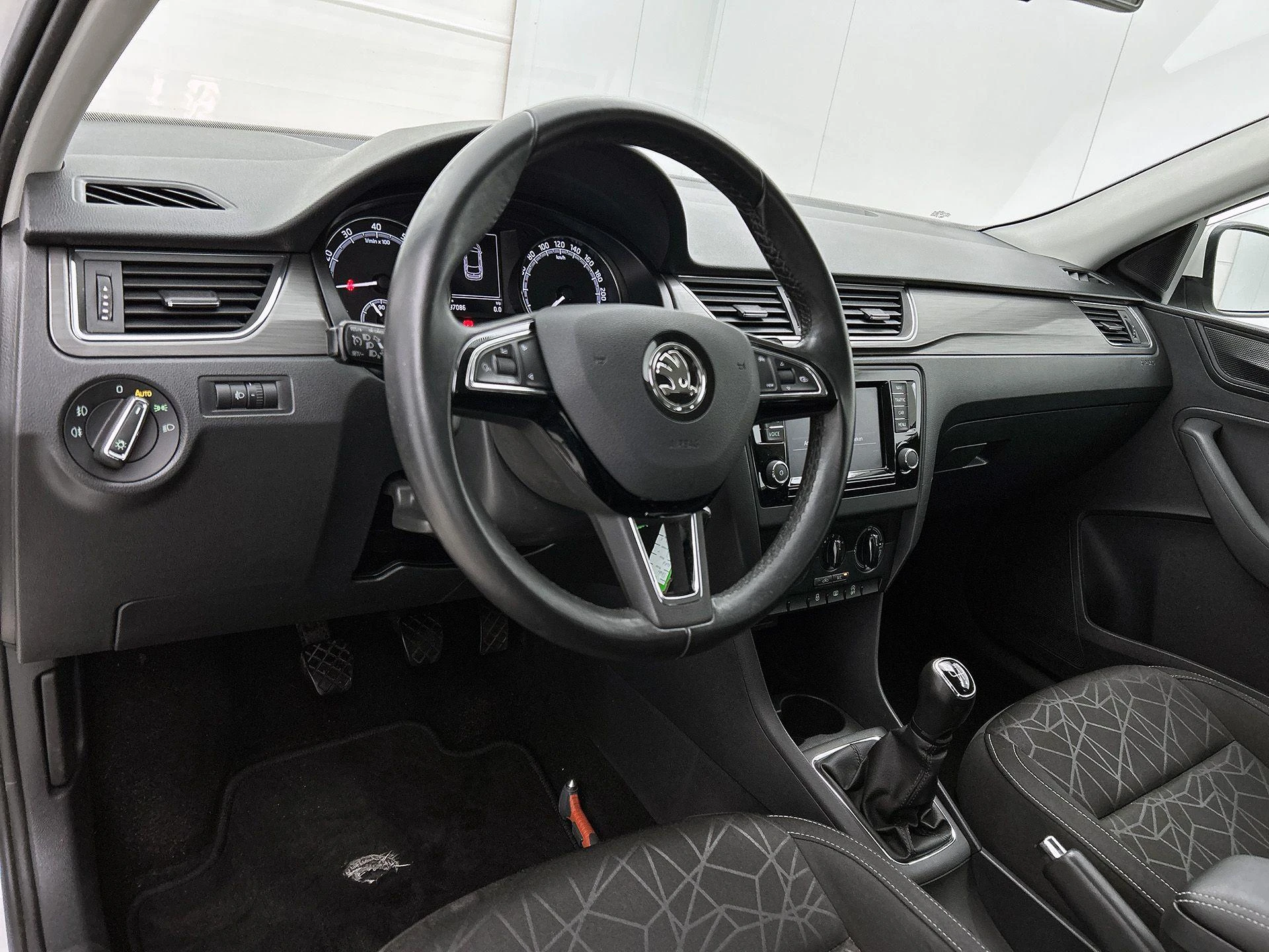 Škoda-Rapid-image-18