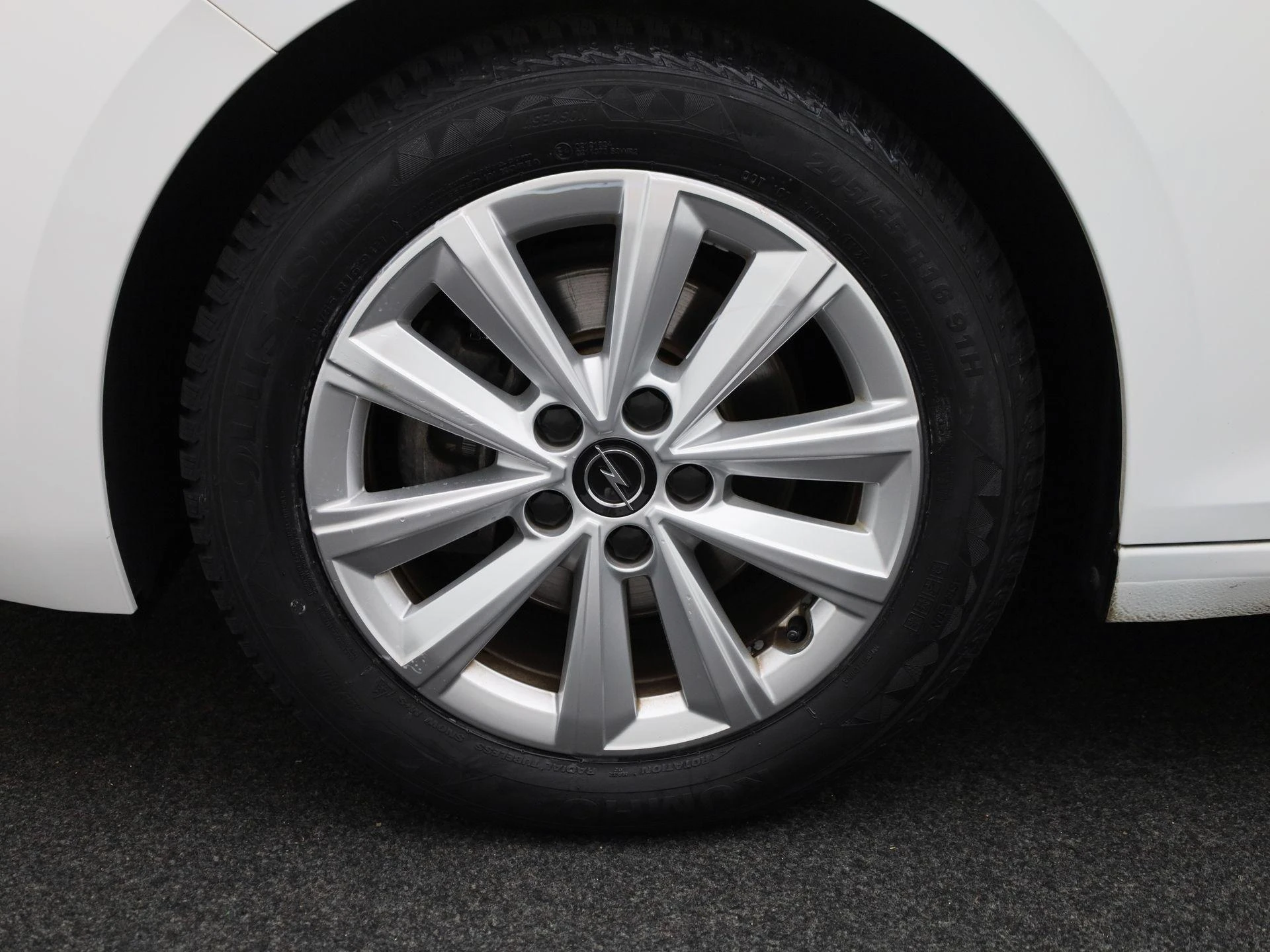 Opel-Astra-image-12