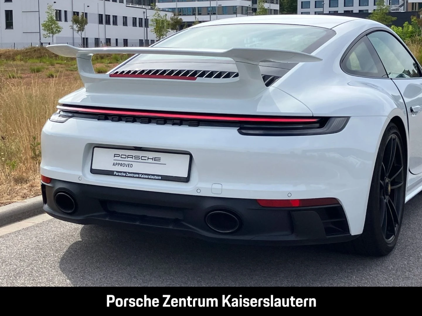 Porsche-911-image-43