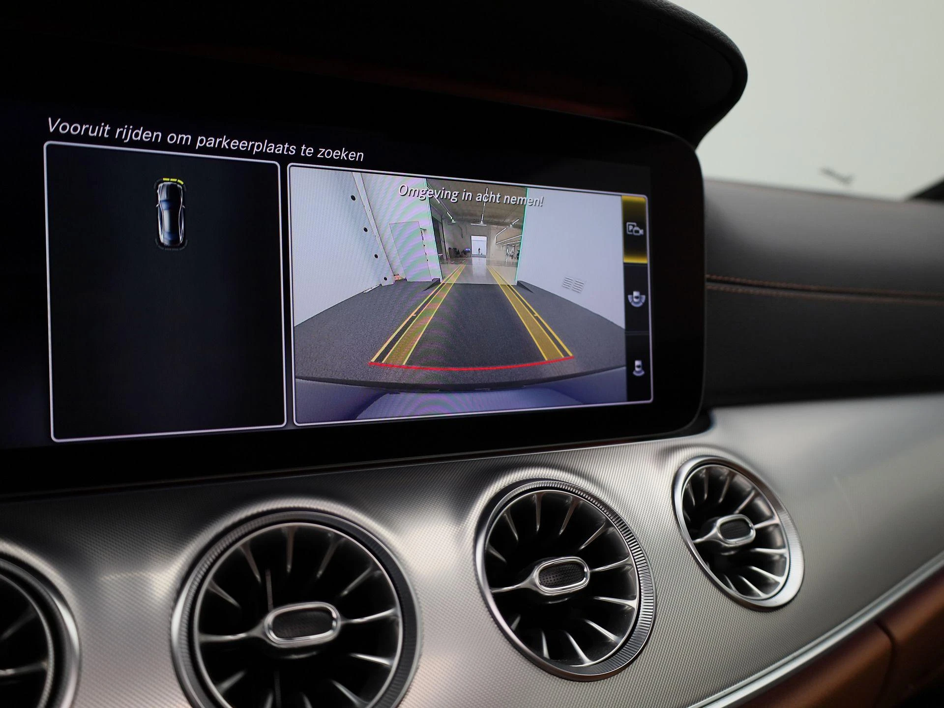Mercedes-Benz-E-Klasse-image-39