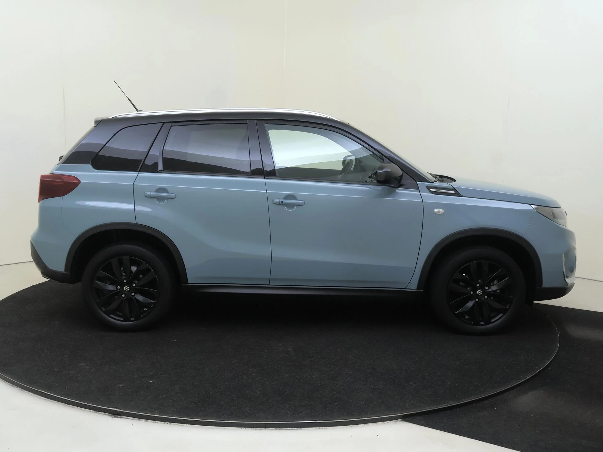 Suzuki-Vitara-image-8