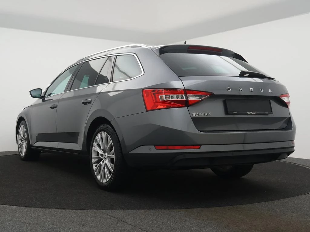 Škoda-Superb-image-28