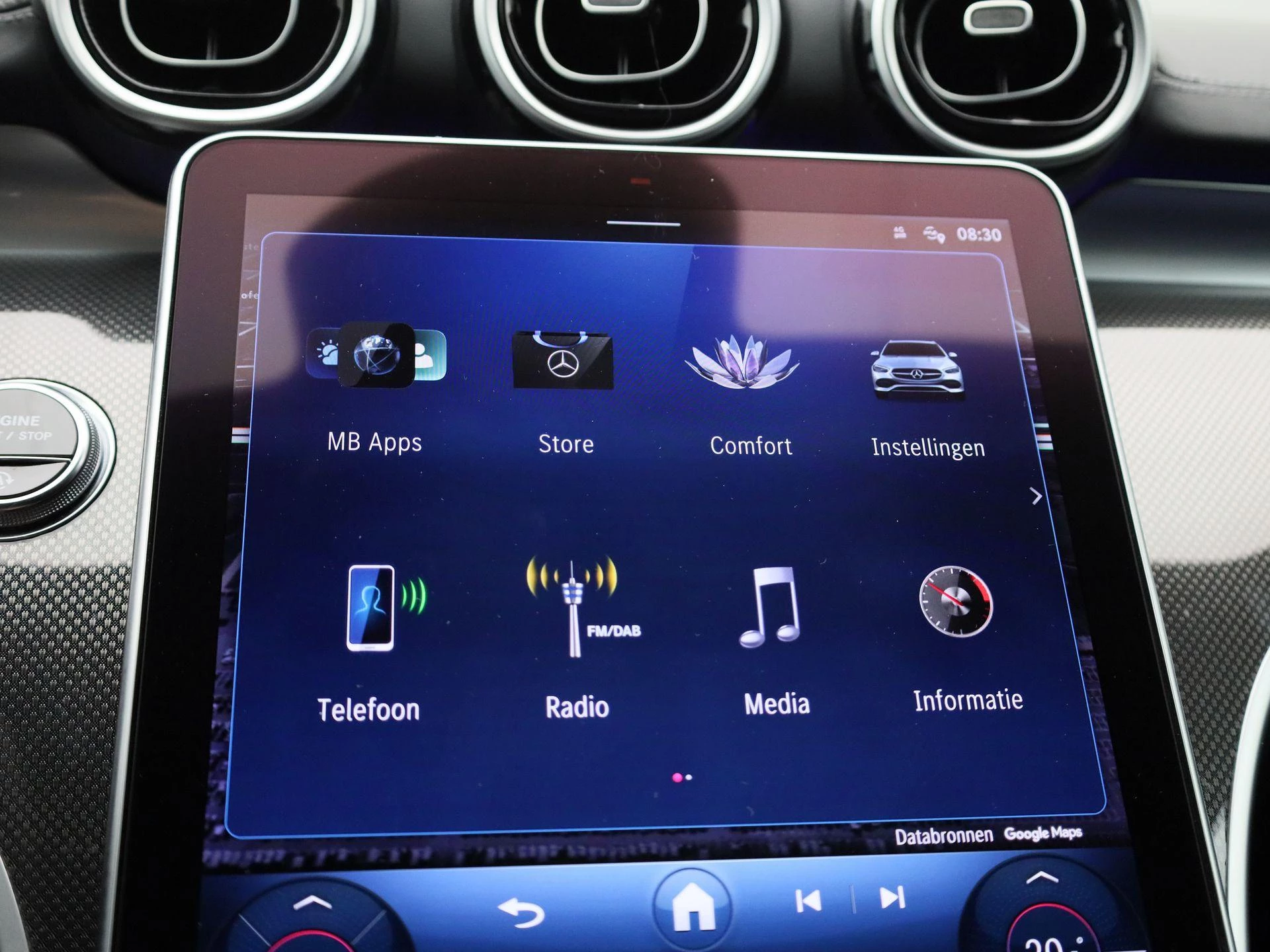 Mercedes-Benz-C-Klasse-image-19