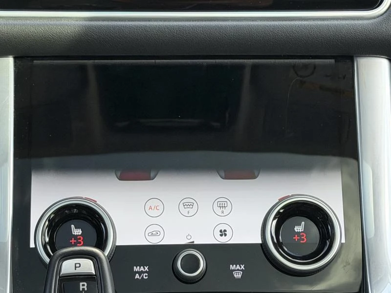 Land Rover-Range Rover Sport-image-9