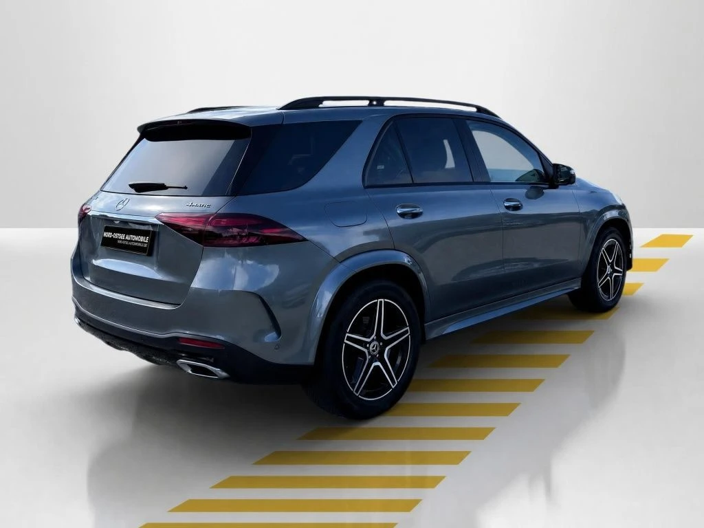 Mercedes-Benz-GLE 300 d-image-14