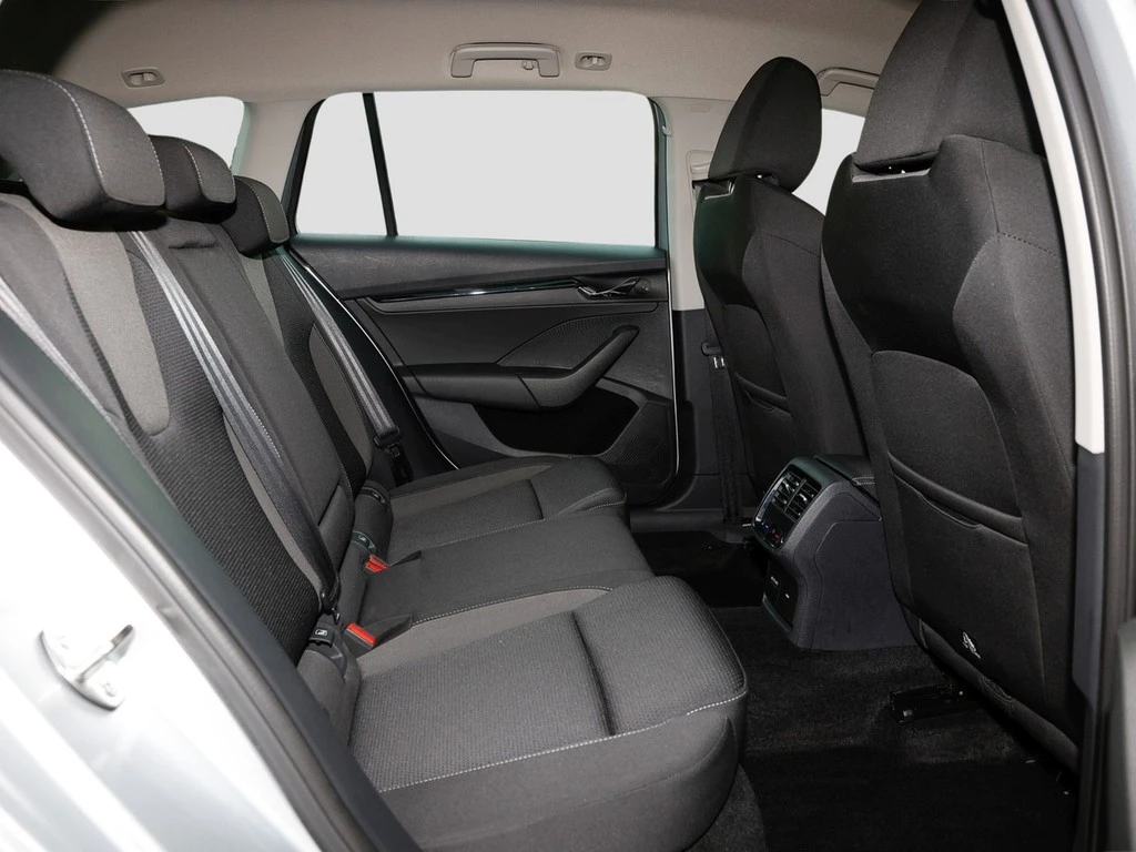 Škoda-Octavia-image-9