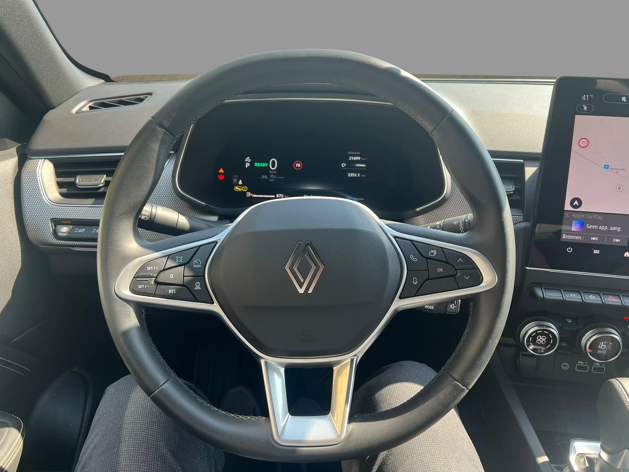 Renault-Arkana-image-13