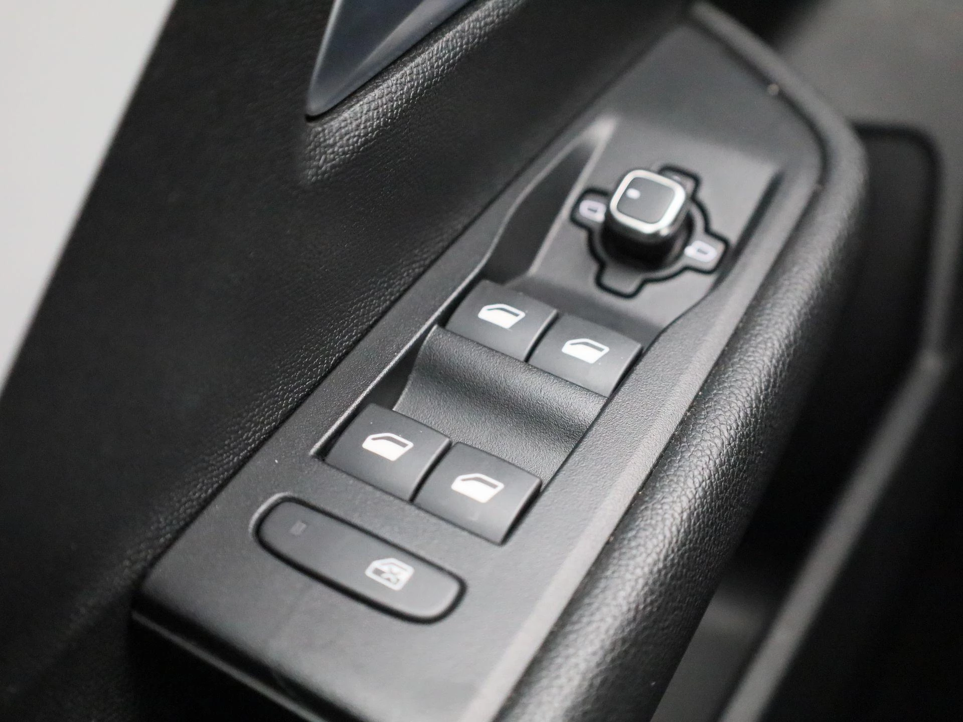 Opel-Astra-image-28