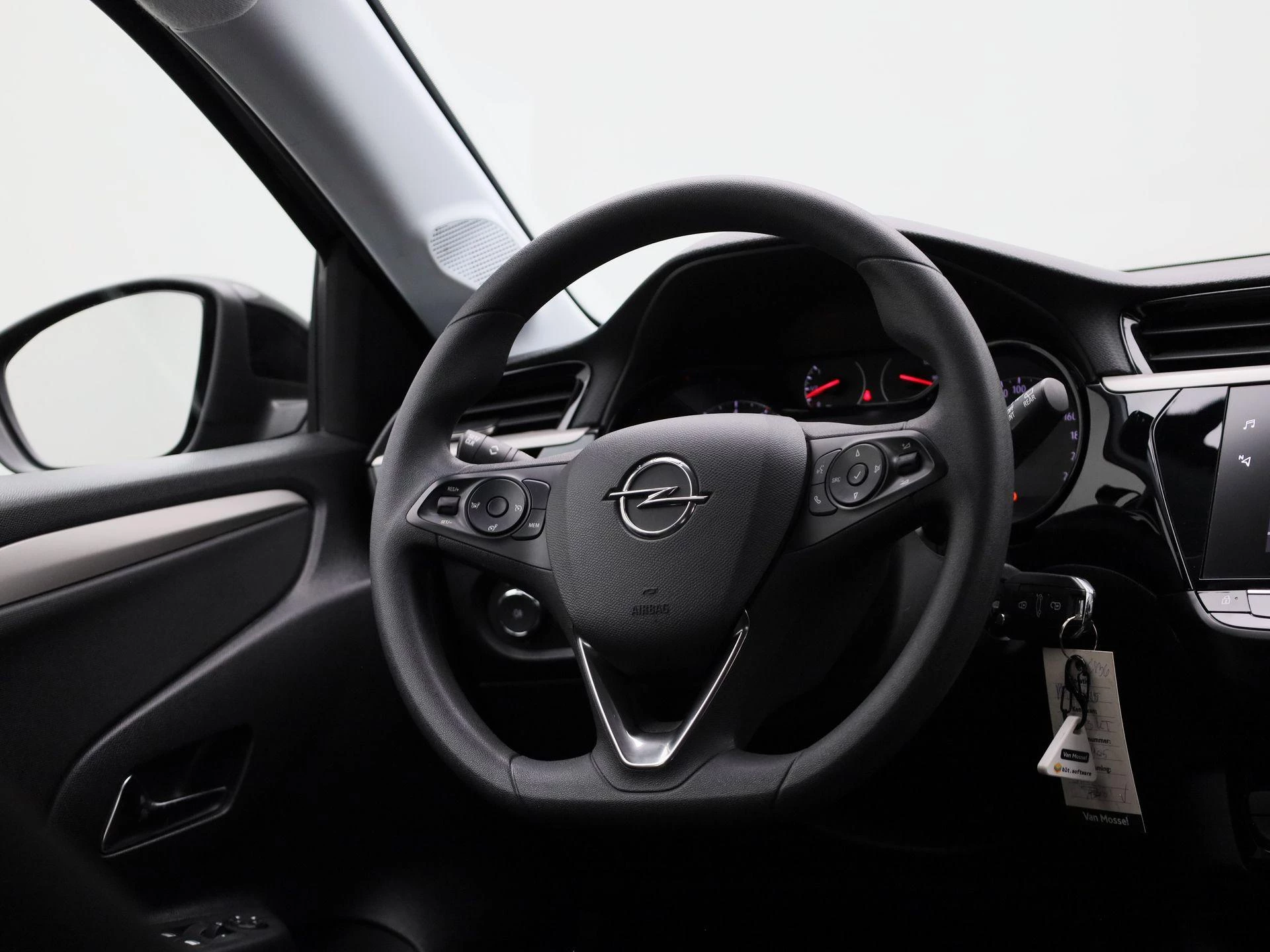 Opel-Corsa-image-32