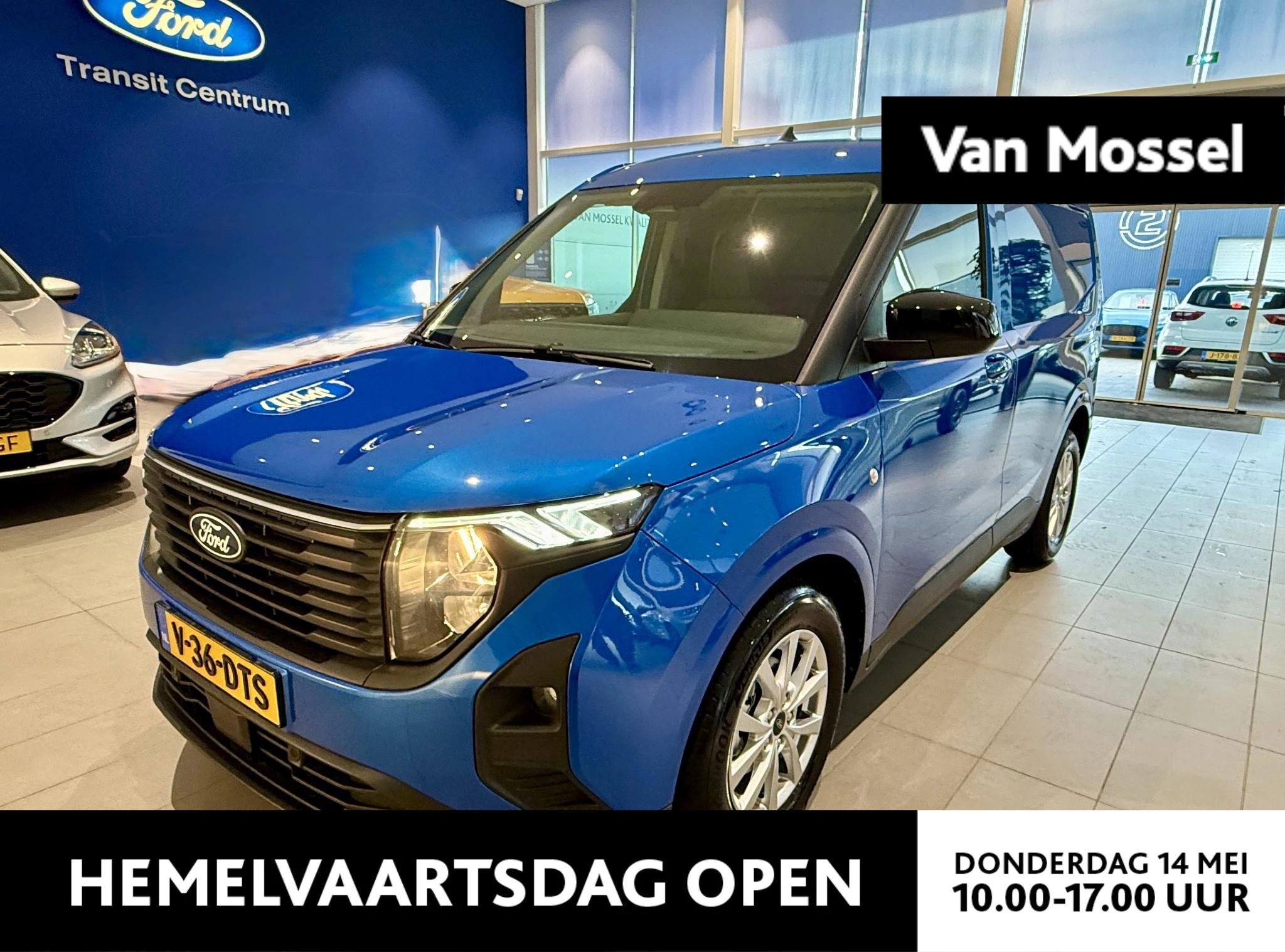 Ford-Transit Courier-image-0