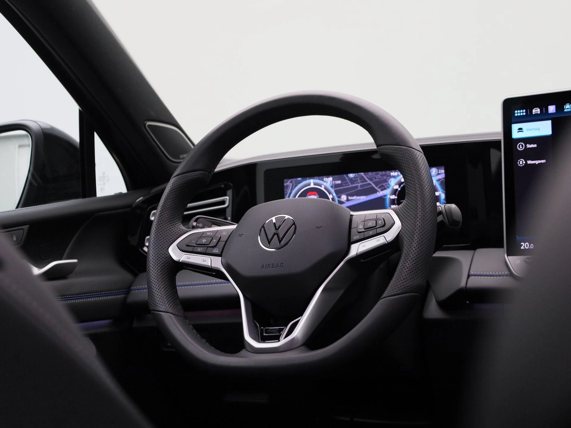 Volkswagen-Tiguan-image-54