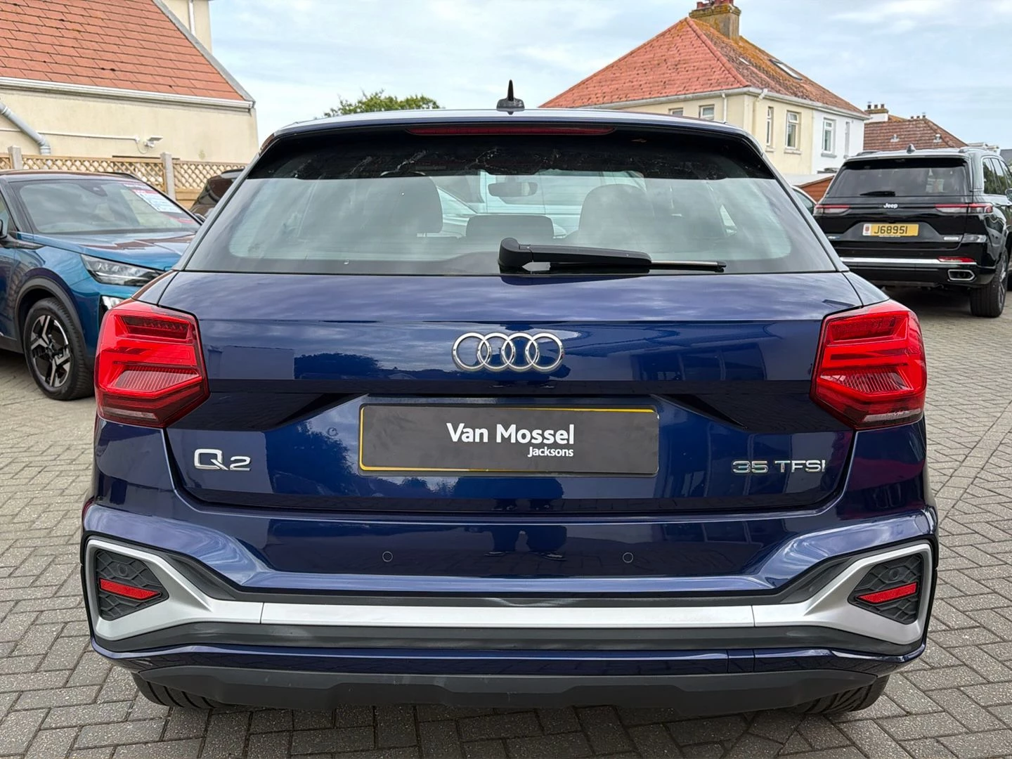 Audi Q2, image 7