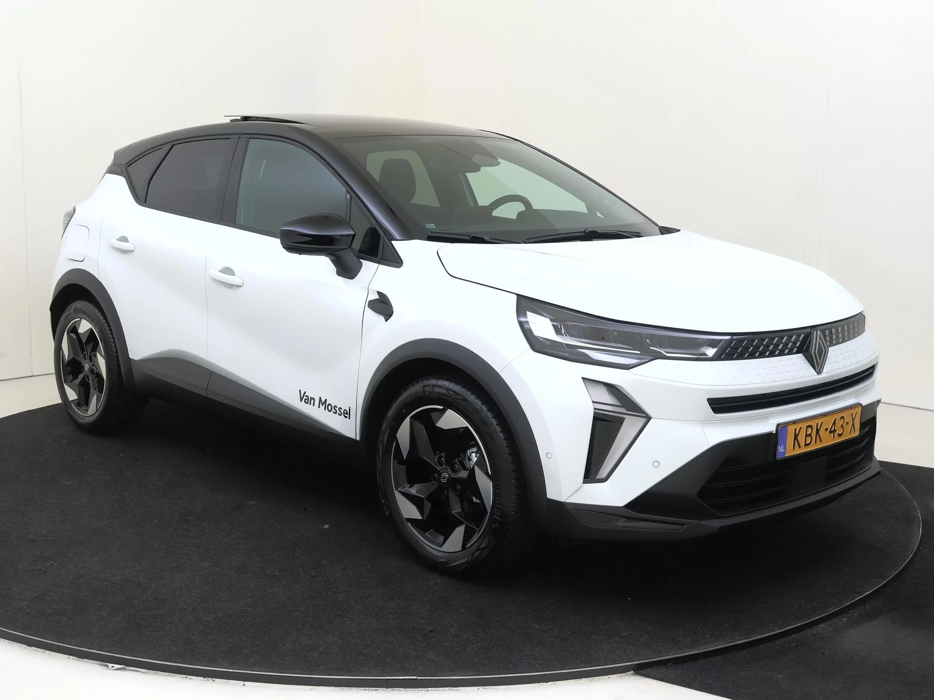Renault-Captur-image-1