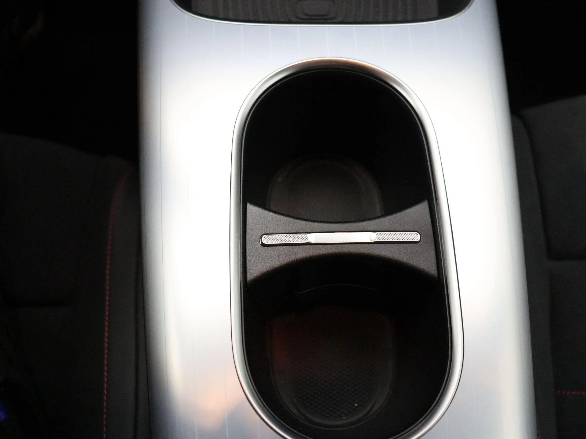 Mercedes-Benz-CLA-image-20
